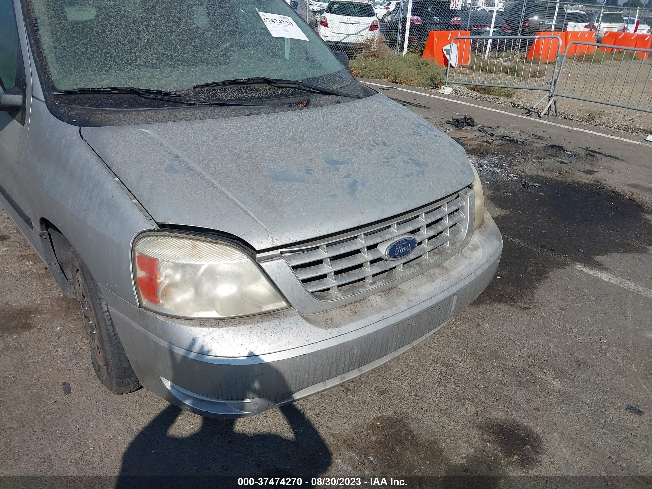 Photo 5 VIN: 2FMZA50625BA17115 - FORD FREESTAR 