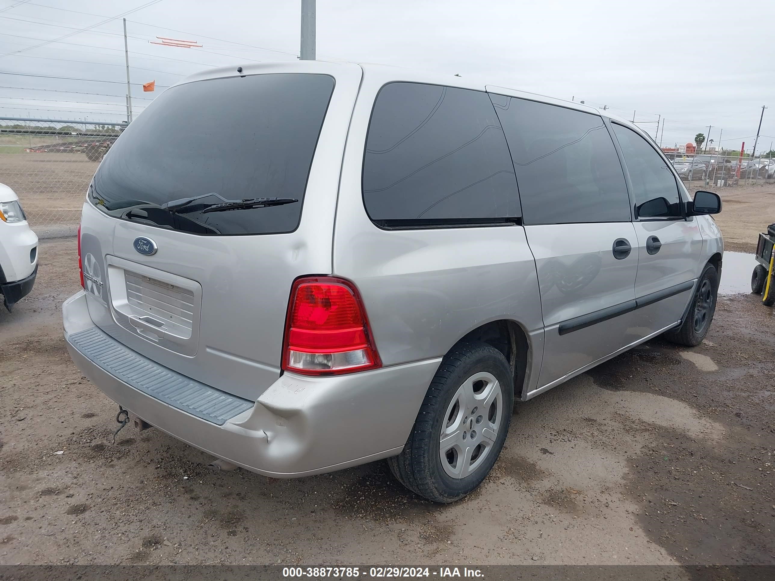 Photo 3 VIN: 2FMZA50694BA30751 - FORD FREESTAR 