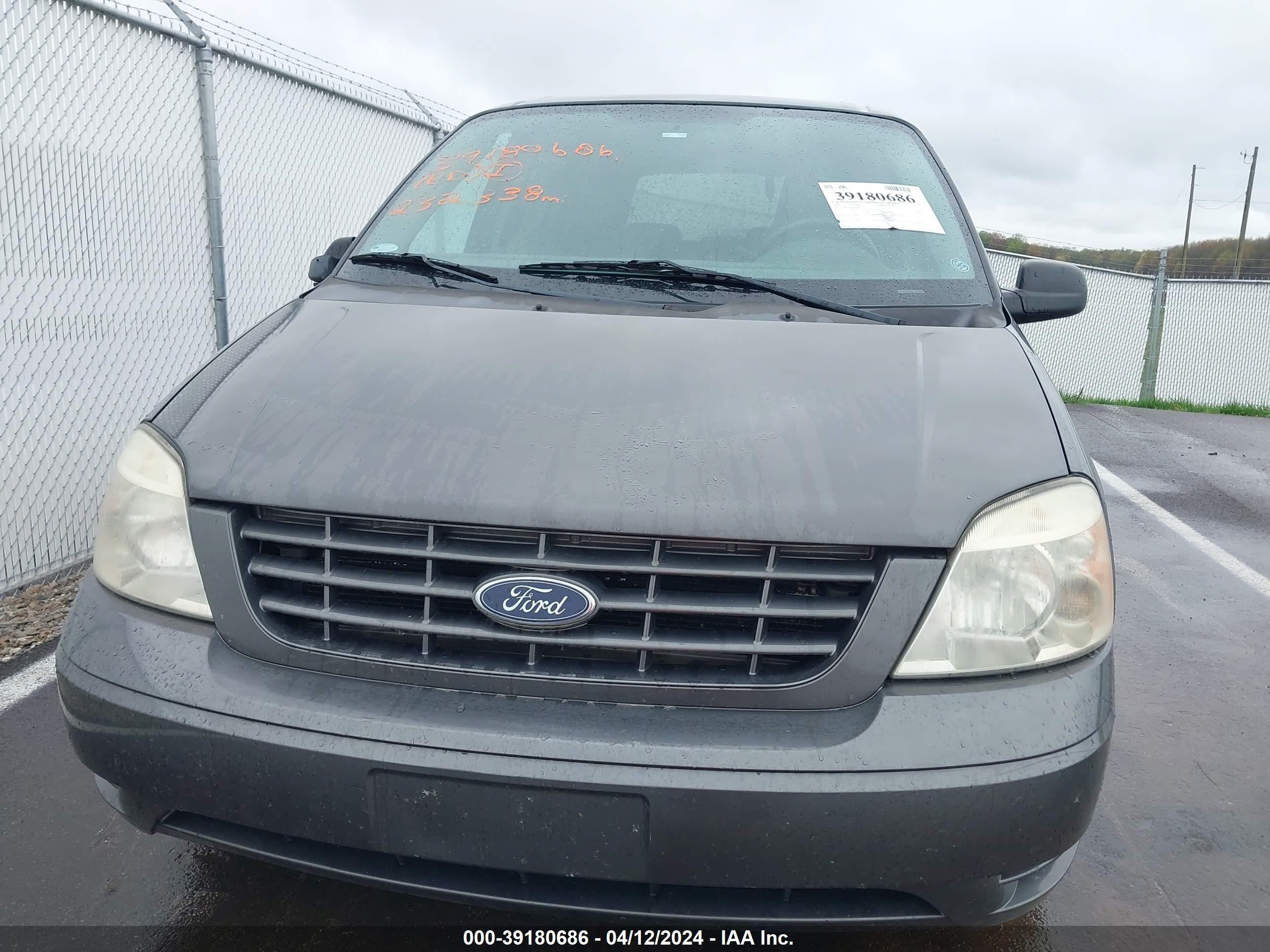 Photo 12 VIN: 2FMZA506X4BA90571 - FORD FREESTAR 