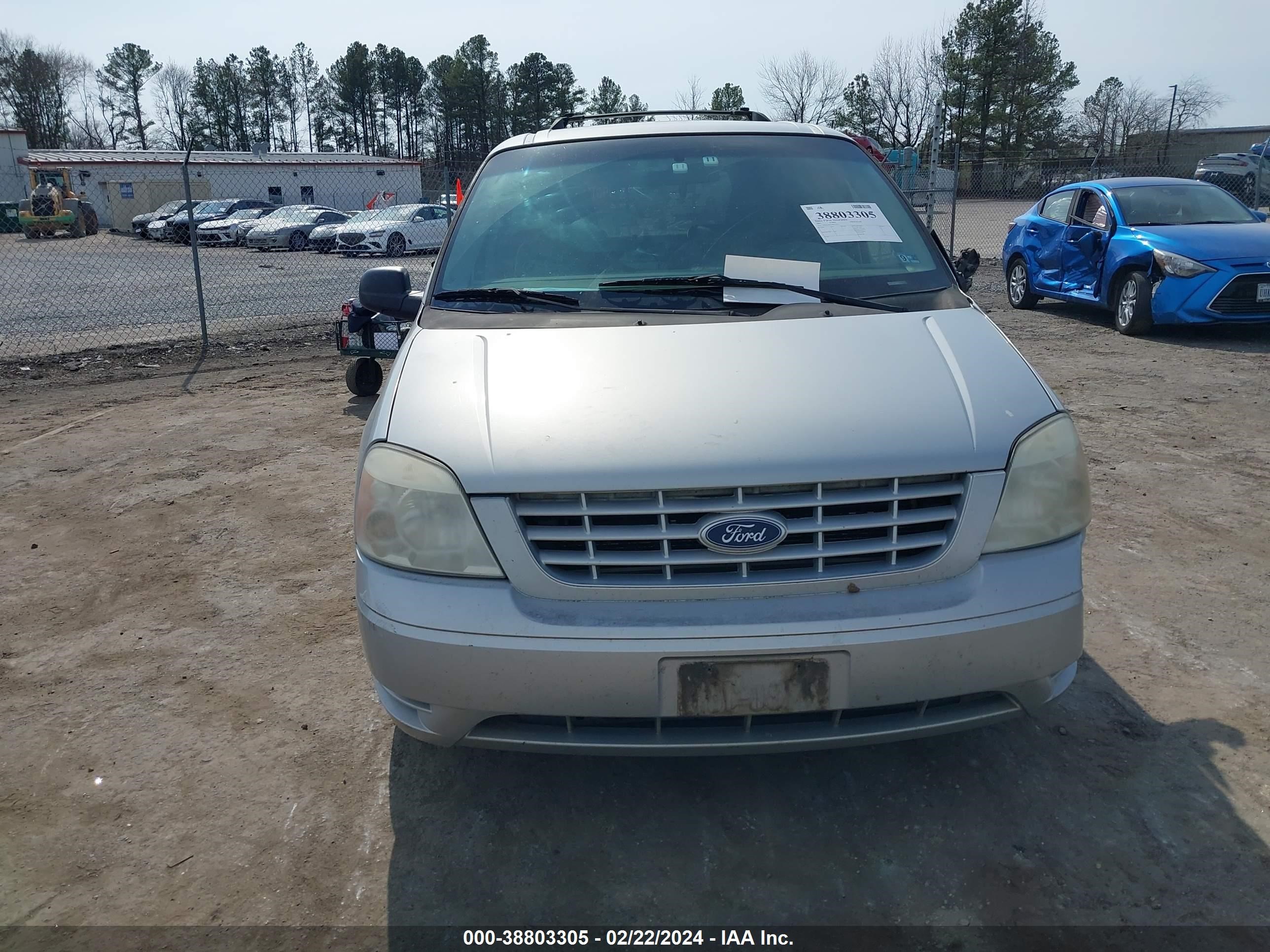 Photo 11 VIN: 2FMZA51227BA35113 - FORD FREESTAR 