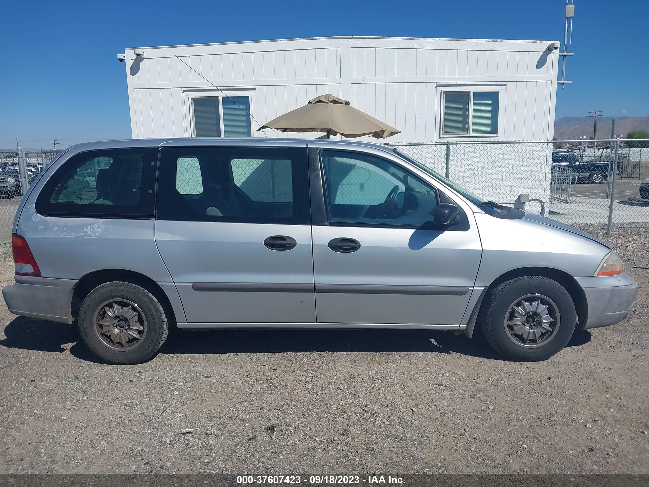 Photo 12 VIN: 2FMZA51421BA89438 - FORD WINDSTAR 