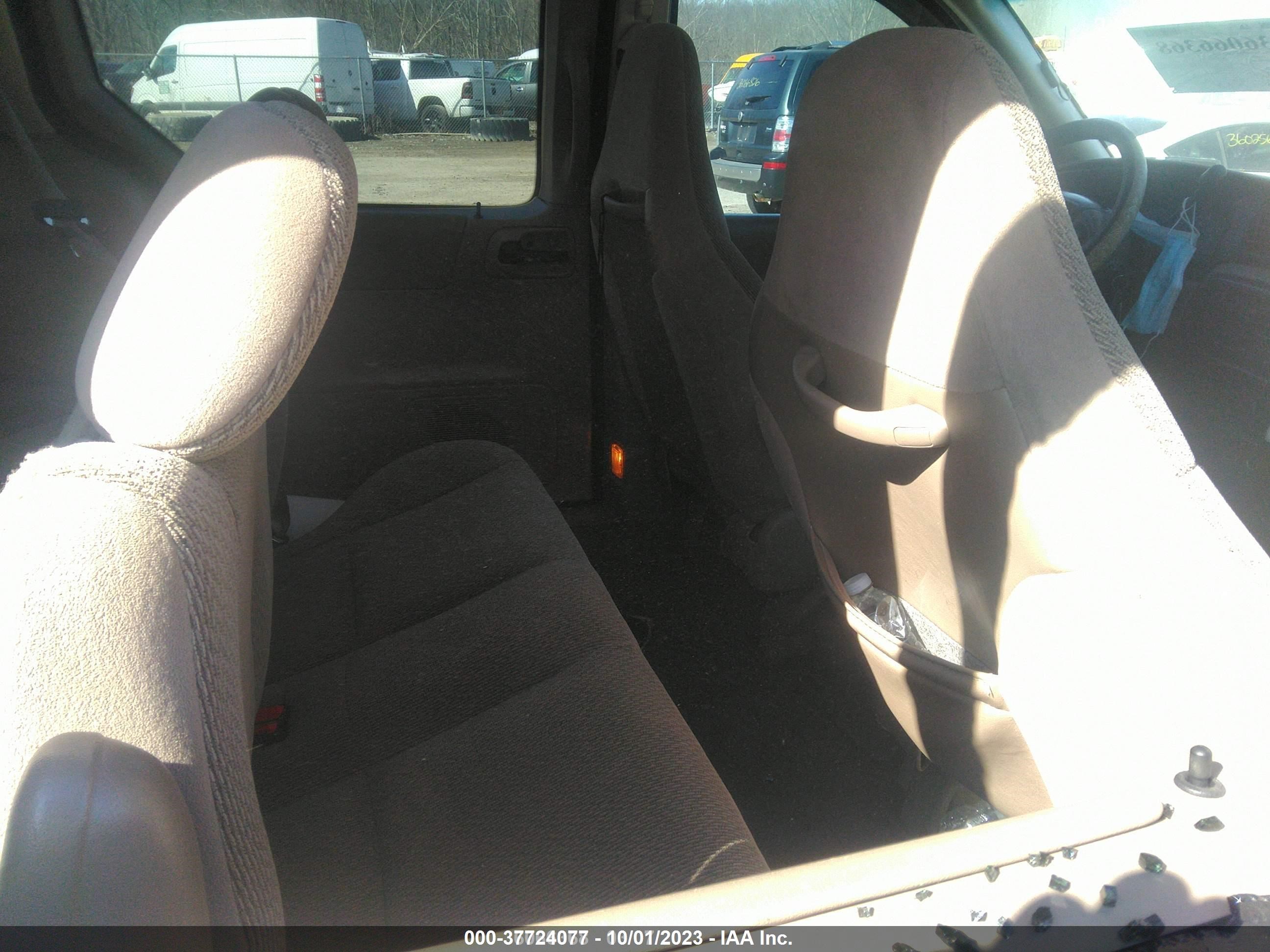 Photo 7 VIN: 2FMZA5146YBA34744 - FORD WINDSTAR 