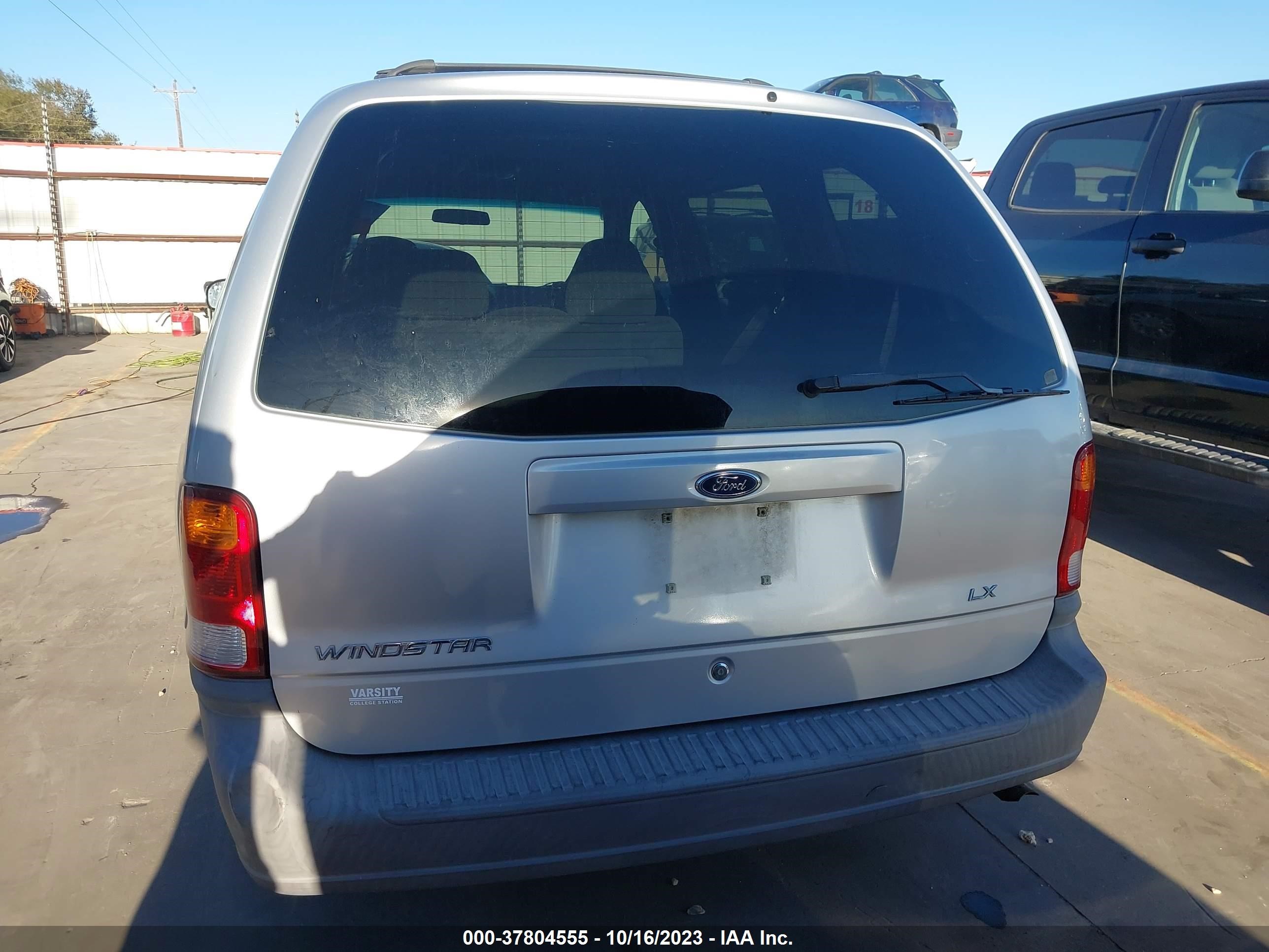 Photo 15 VIN: 2FMZA5147YBA11375 - FORD WINDSTAR 