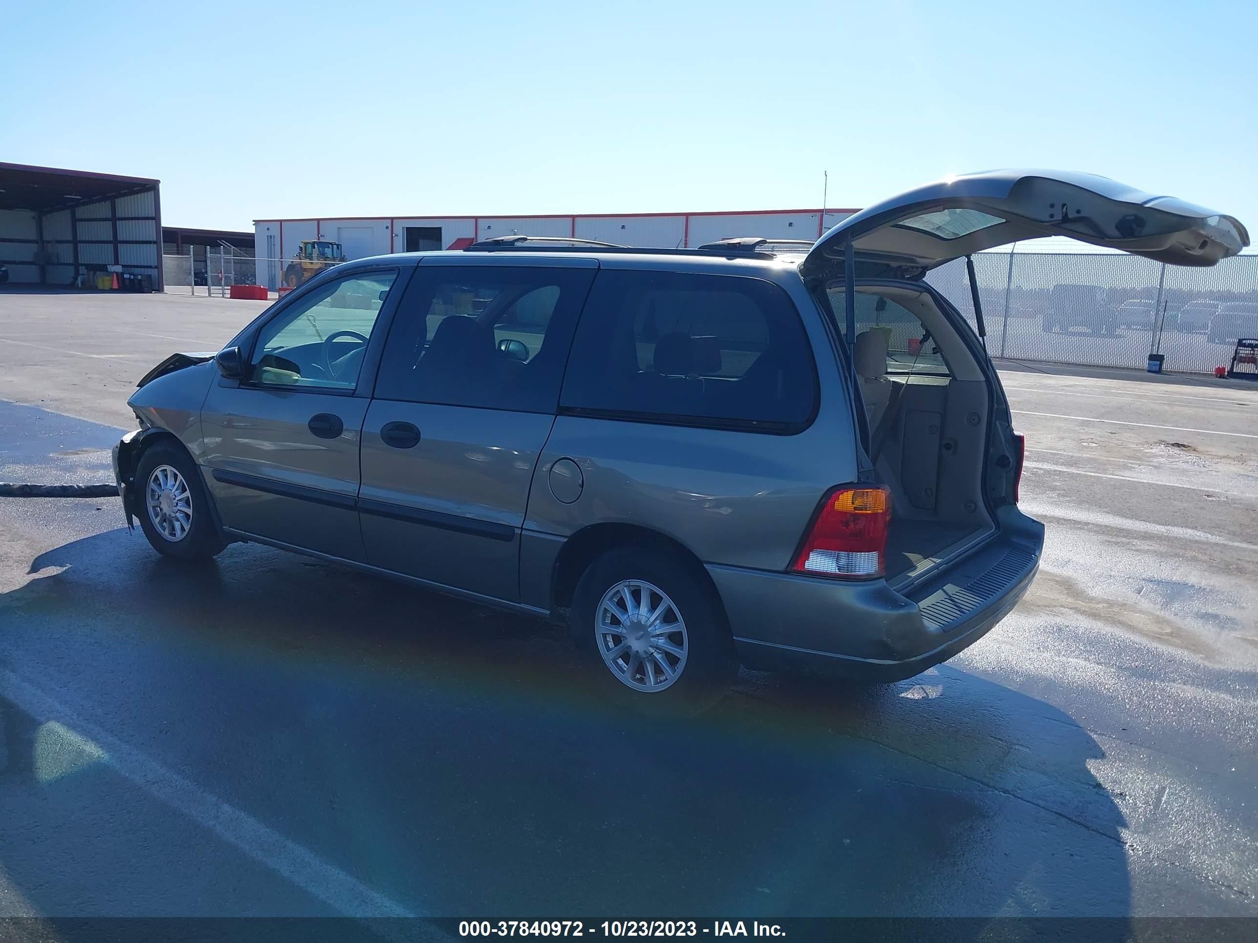 Photo 2 VIN: 2FMZA51482BA40987 - FORD WINDSTAR 