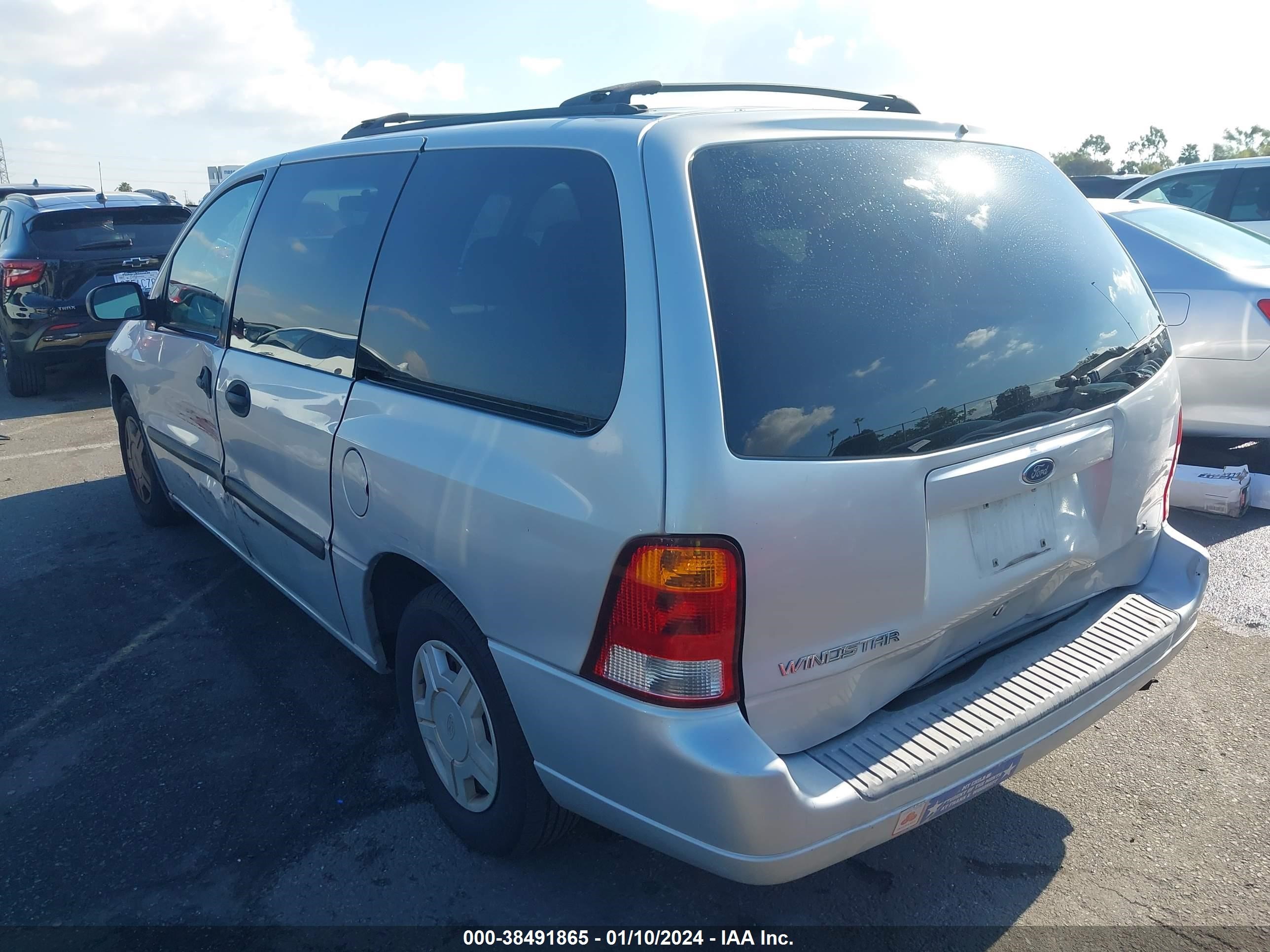 Photo 2 VIN: 2FMZA51493BA05134 - FORD WINDSTAR 