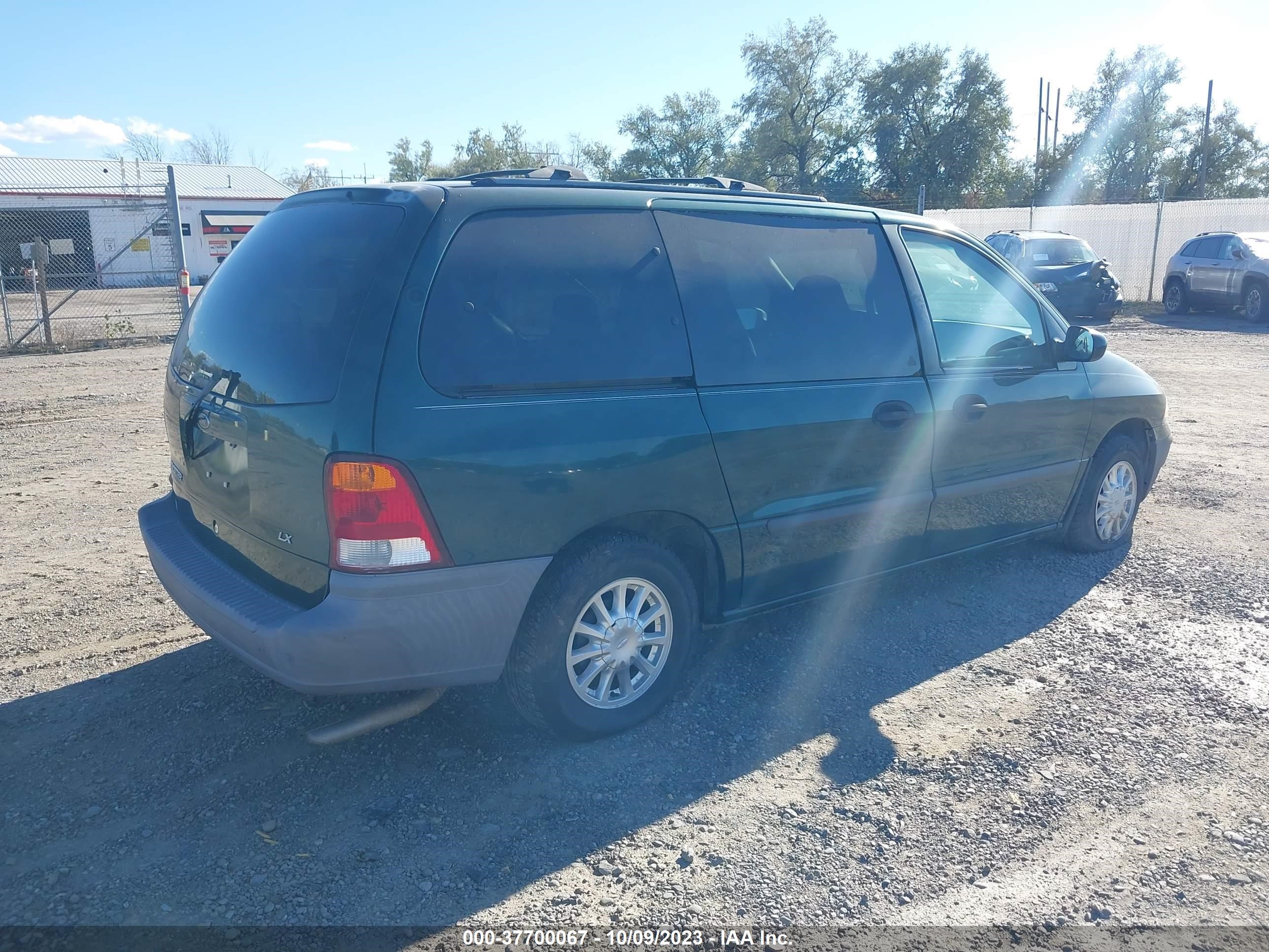 Photo 3 VIN: 2FMZA514XYBB69967 - FORD WINDSTAR 