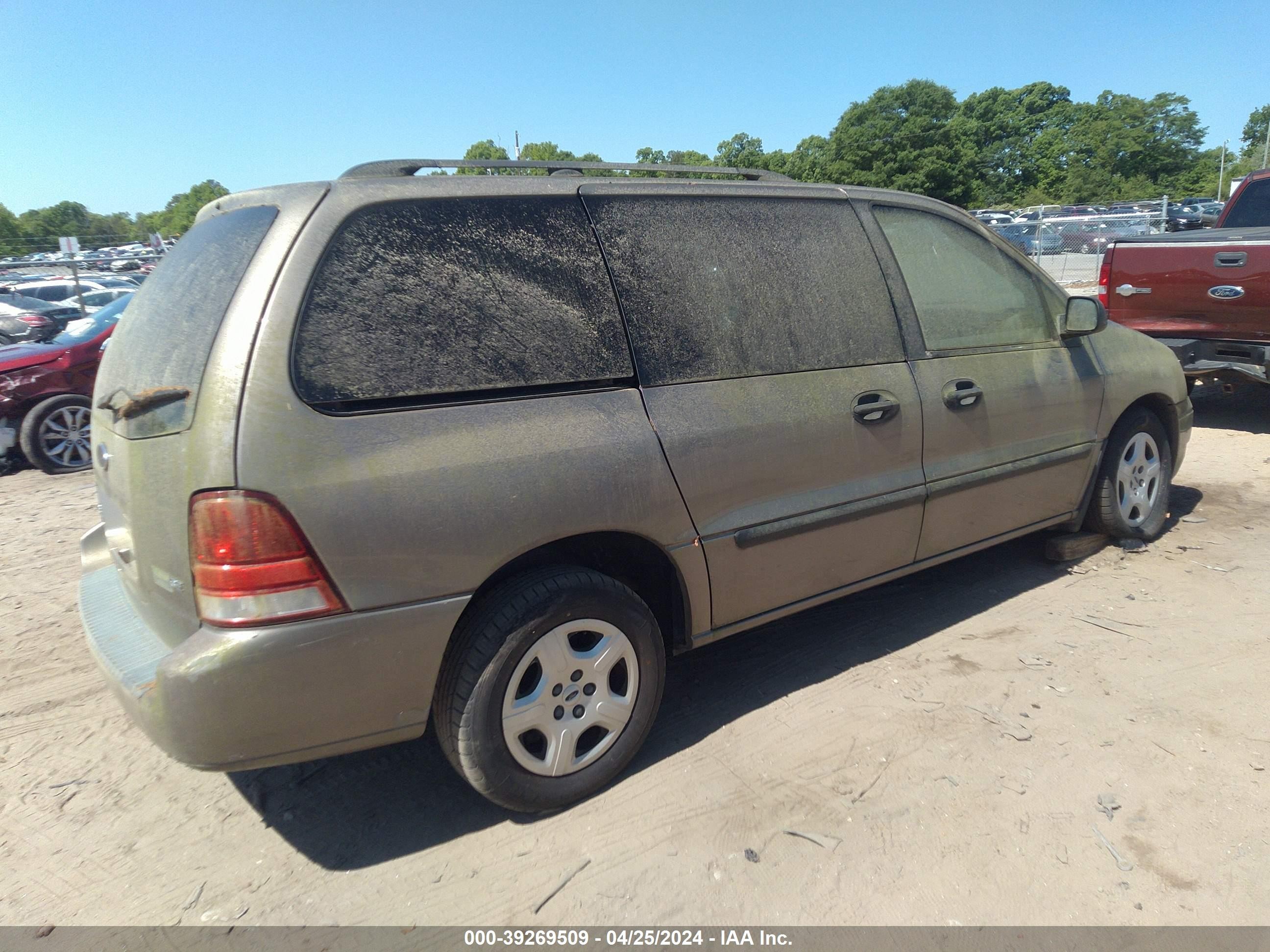 Photo 3 VIN: 2FMZA51615BA44661 - FORD FREESTAR 