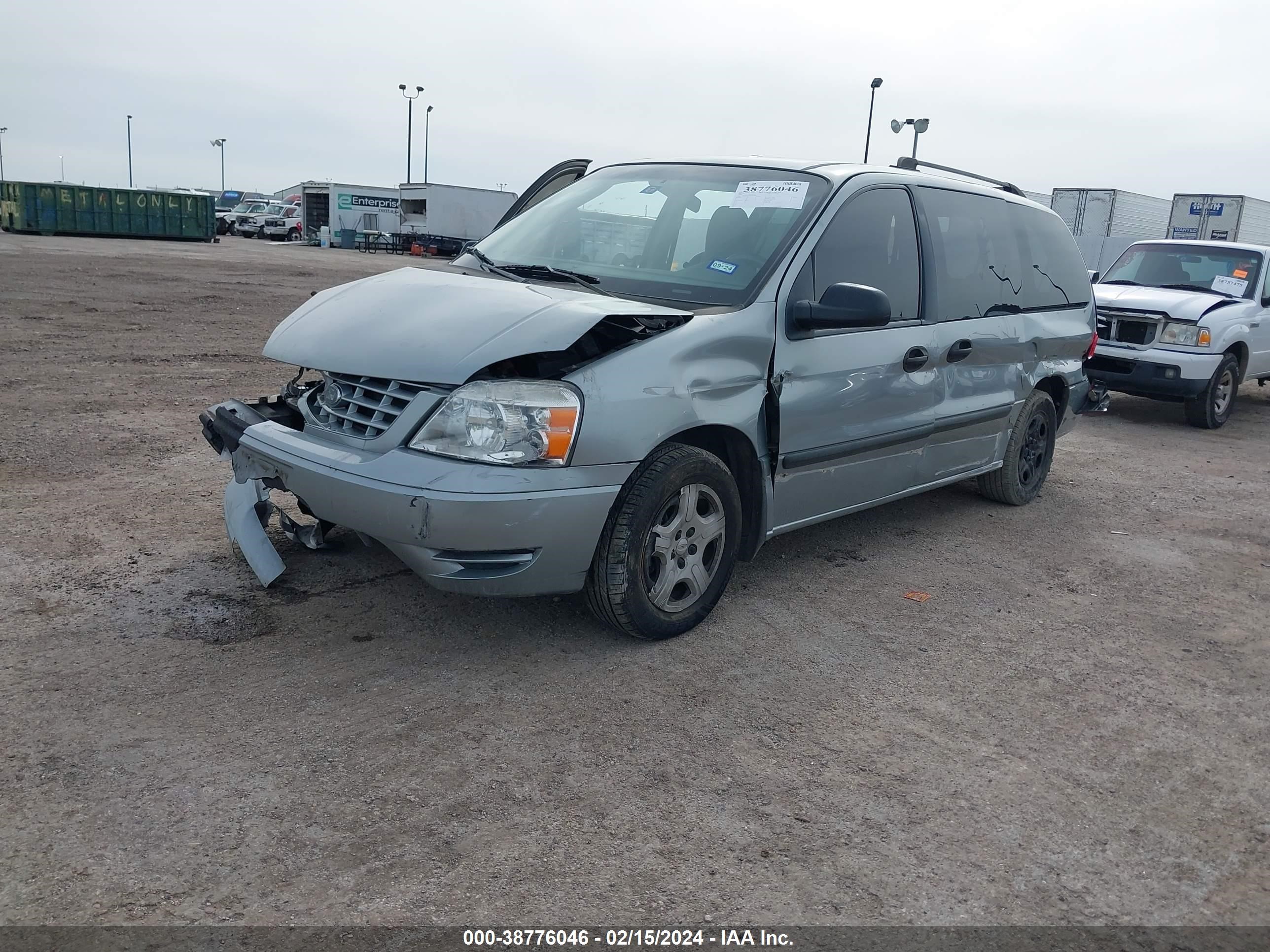 Photo 1 VIN: 2FMZA51627BA03006 - FORD FREESTAR 