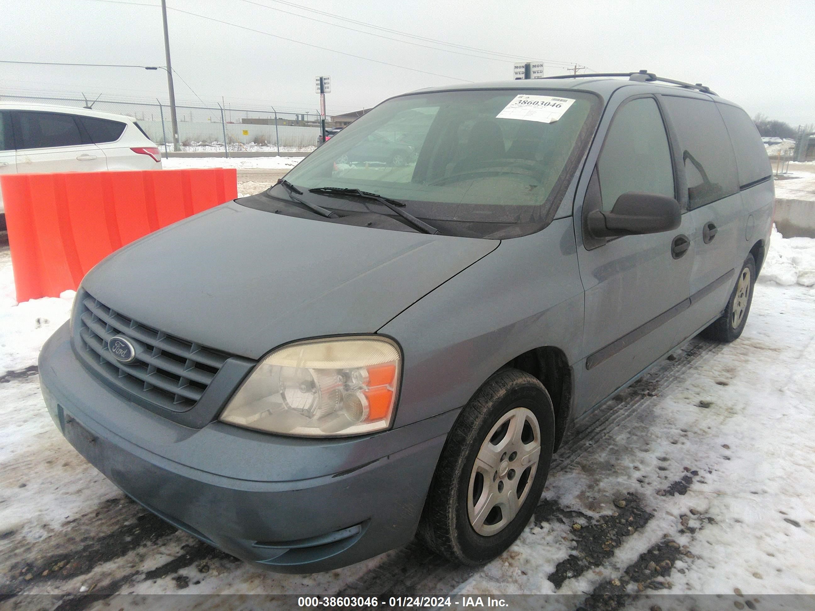 Photo 1 VIN: 2FMZA51655BA79915 - FORD FREESTAR 