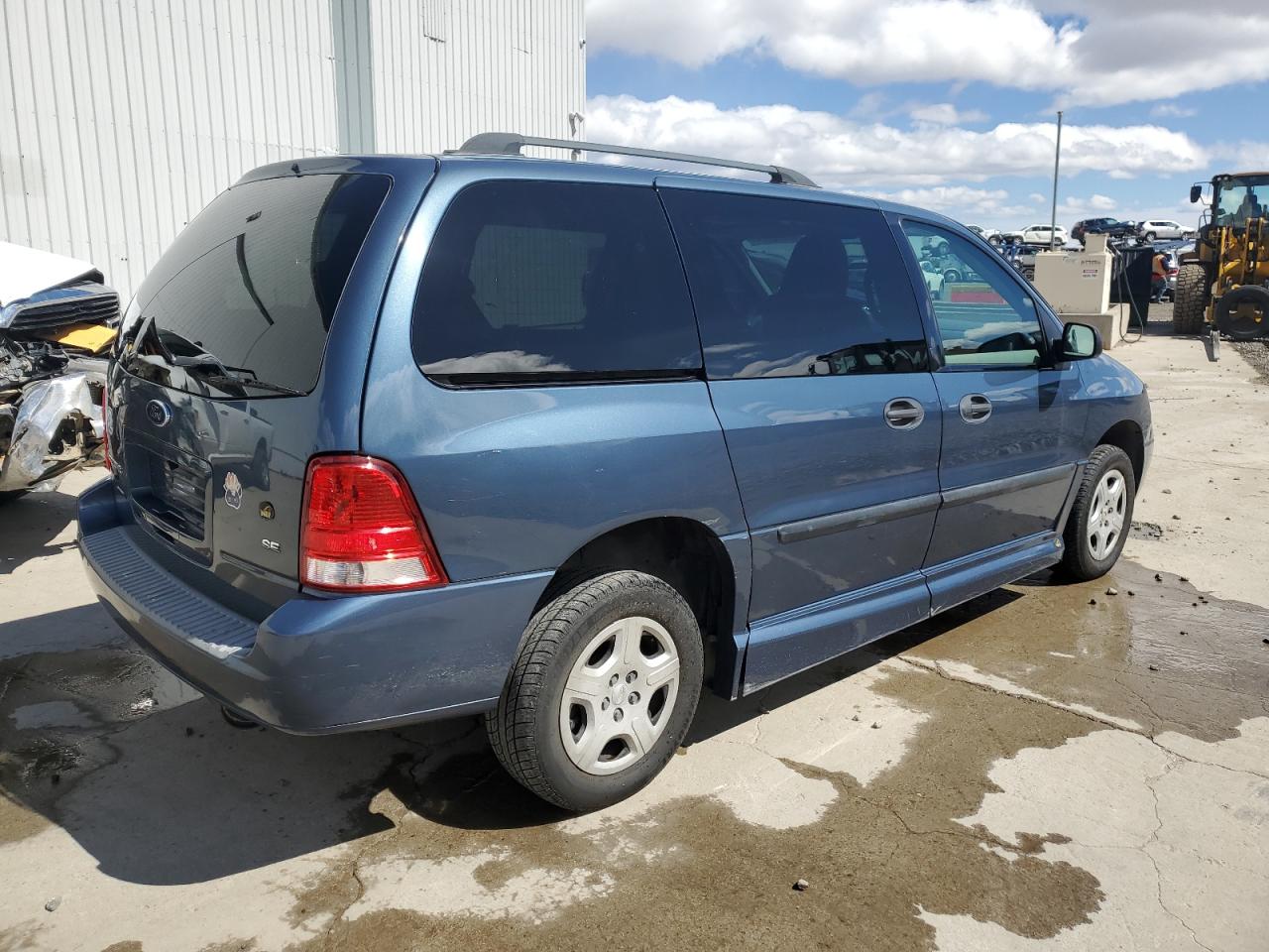 Photo 2 VIN: 2FMZA51656BA12877 - FORD FREESTAR 