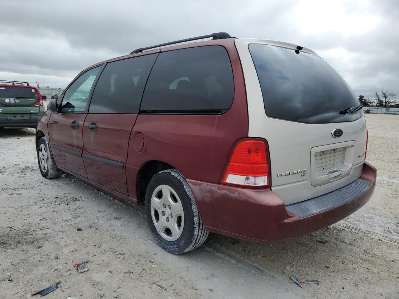 Photo 1 VIN: 2FMZA51656BA40579 - FORD FREESTAR 