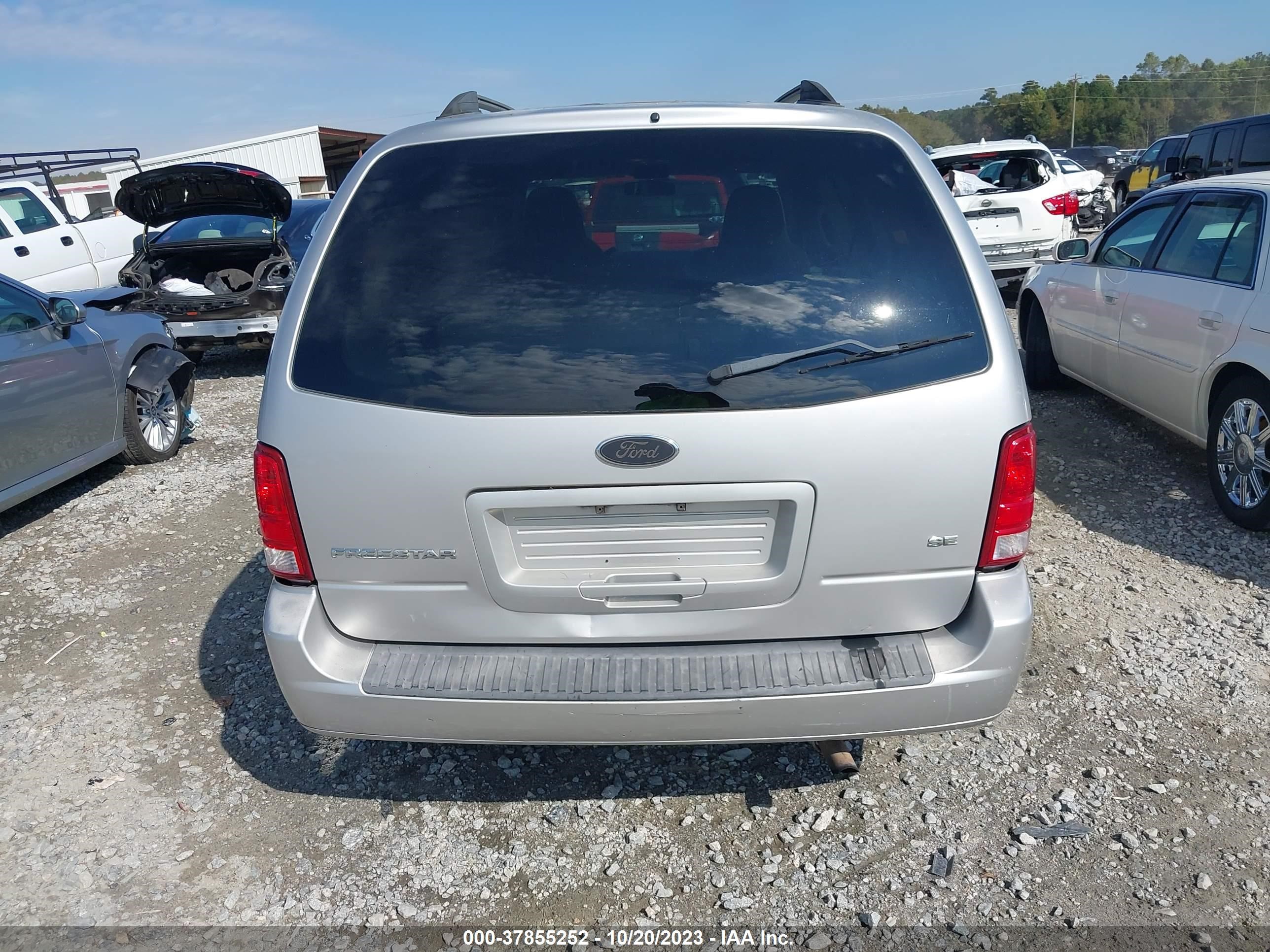 Photo 15 VIN: 2FMZA51686BA02165 - FORD FREESTAR 