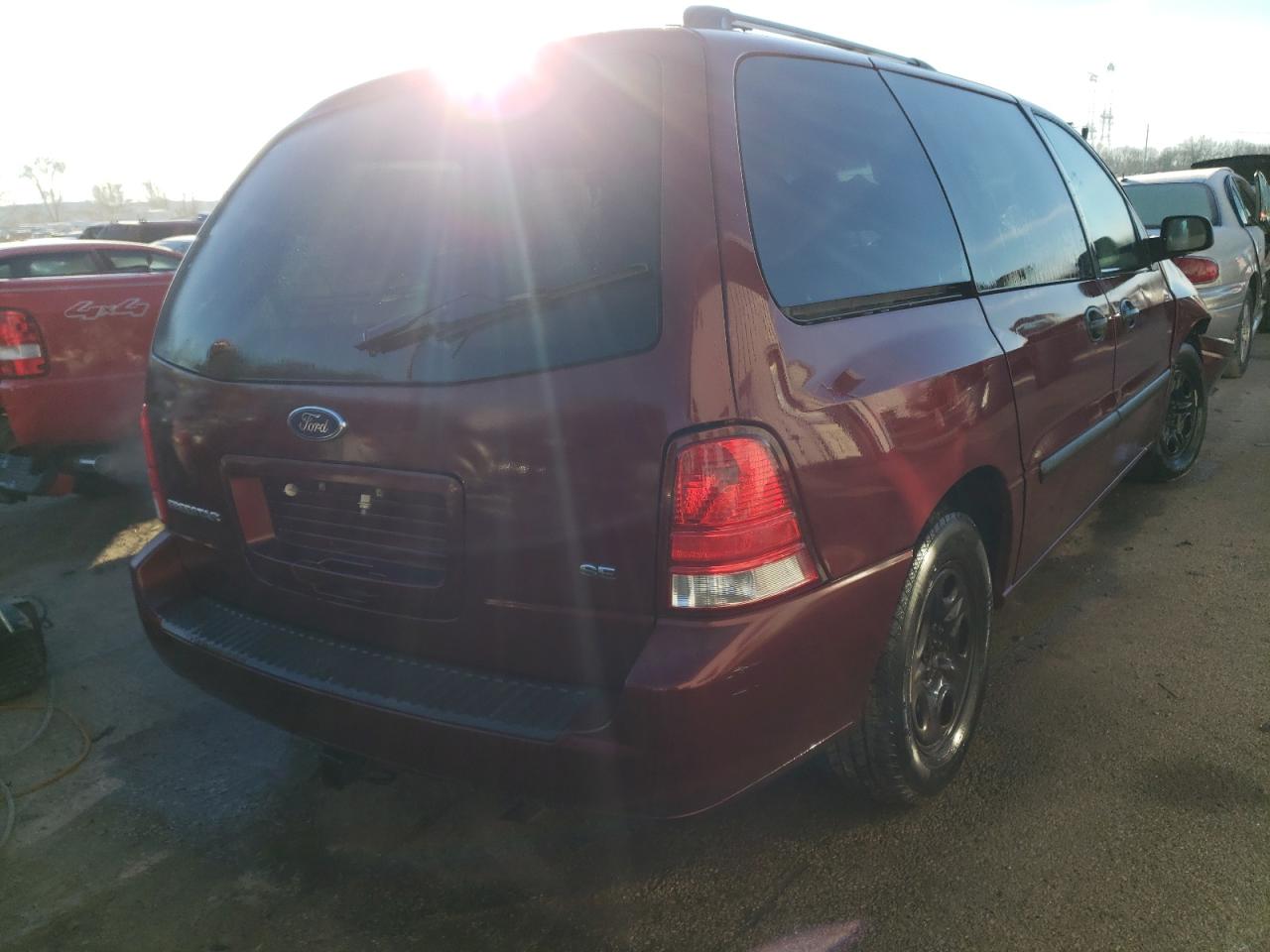 Photo 2 VIN: 2FMZA51686BA43718 - FORD FREESTAR 