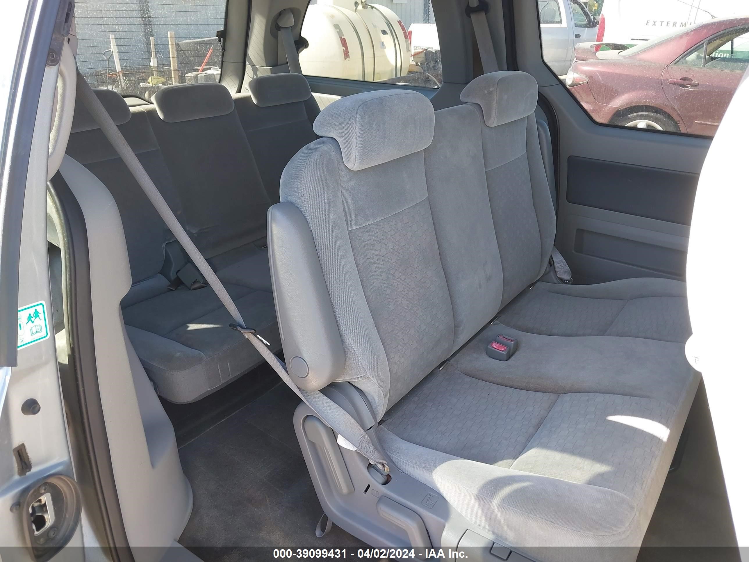 Photo 16 VIN: 2FMZA51697BA04153 - FORD FREESTAR 