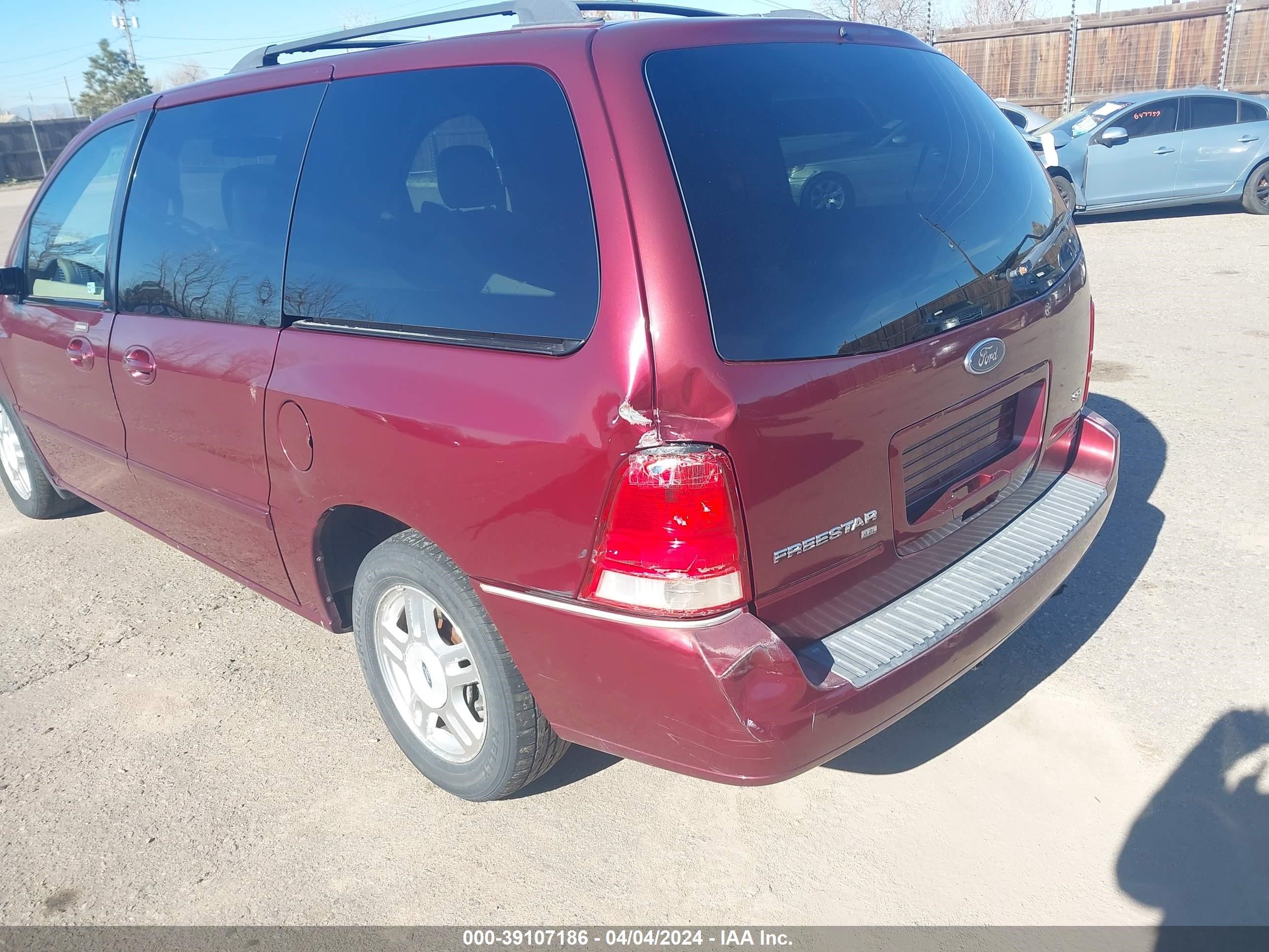 Photo 5 VIN: 2FMZA52206BA25886 - FORD FREESTAR 