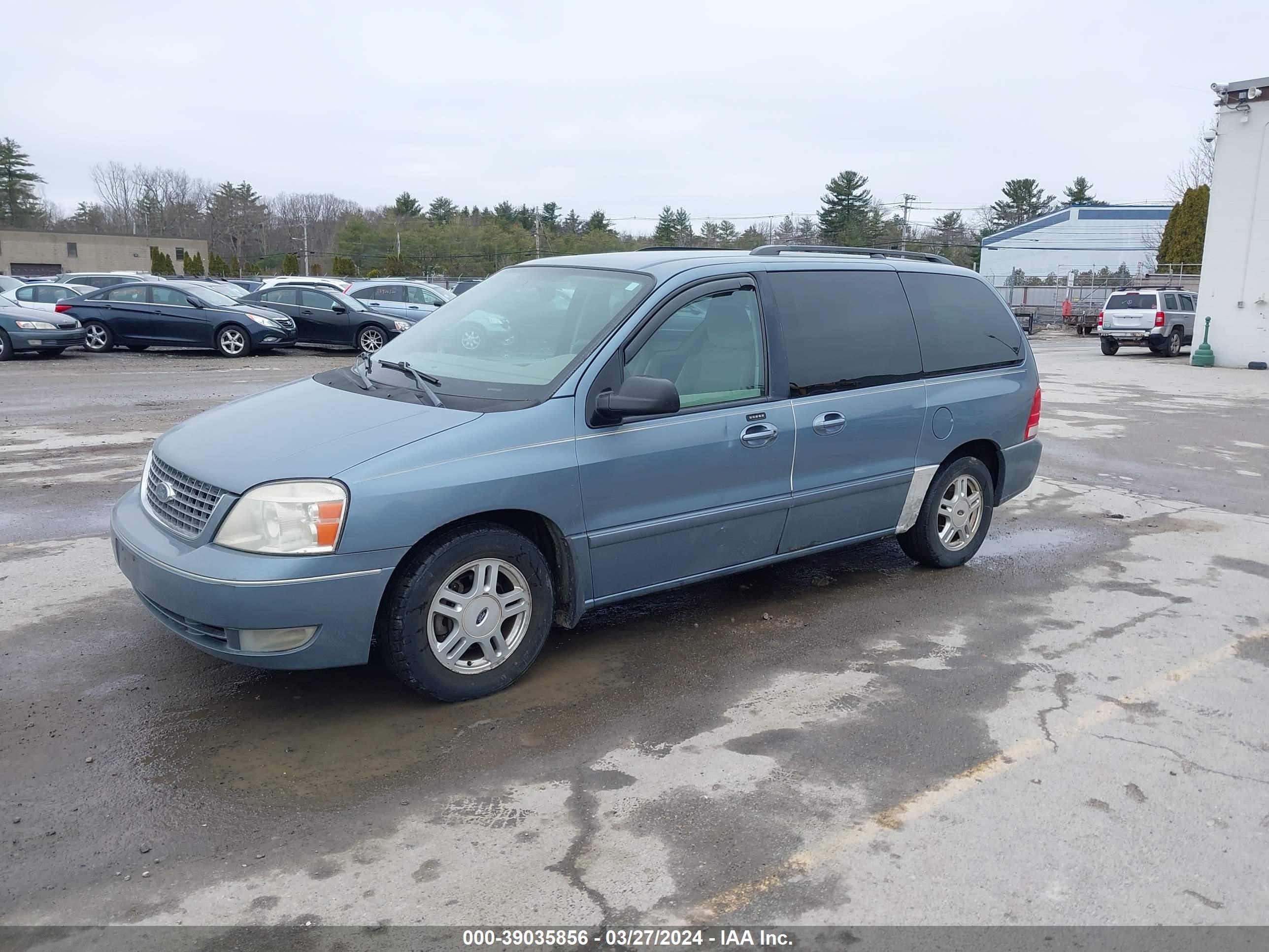 Photo 1 VIN: 2FMZA52244BA27976 - FORD FREESTAR 