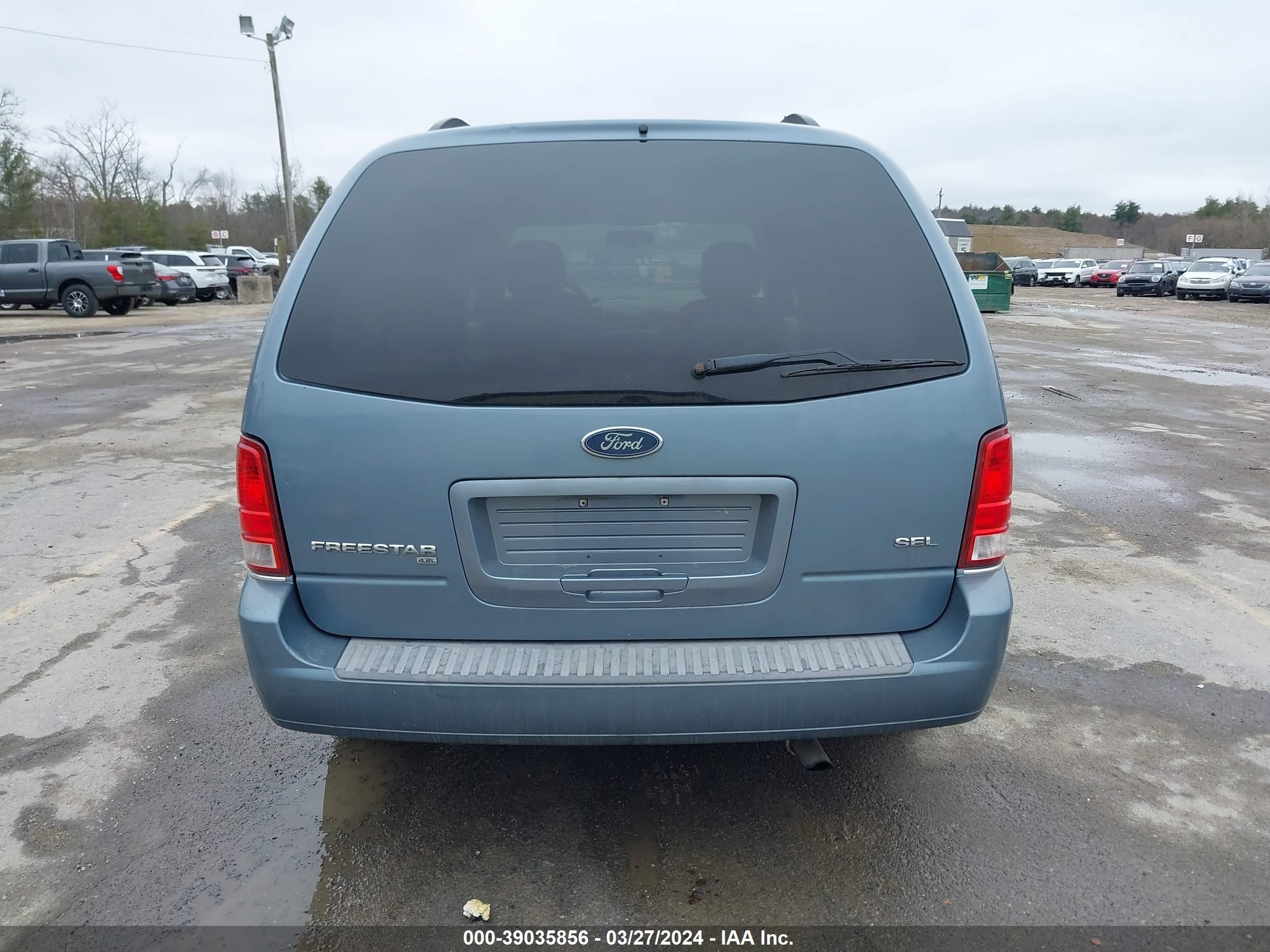 Photo 15 VIN: 2FMZA52244BA27976 - FORD FREESTAR 