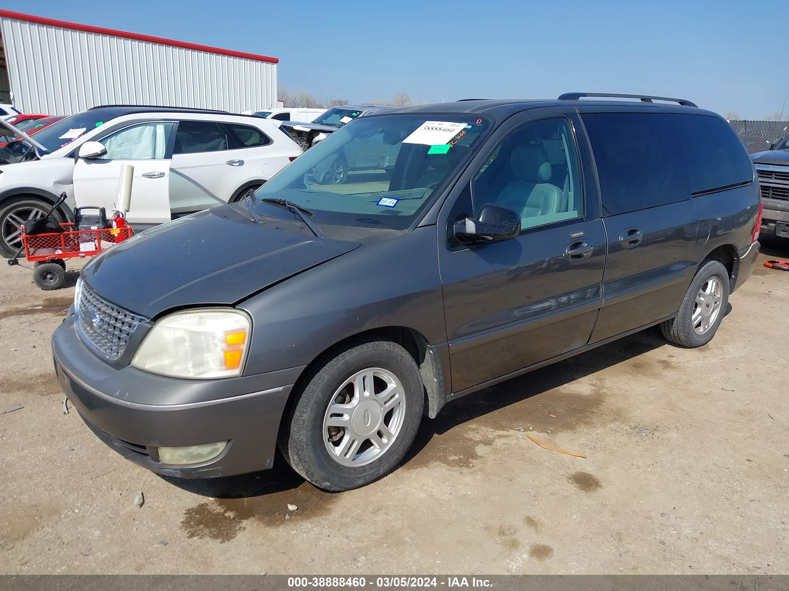 Photo 1 VIN: 2FMZA52295BA37971 - FORD FREESTAR 