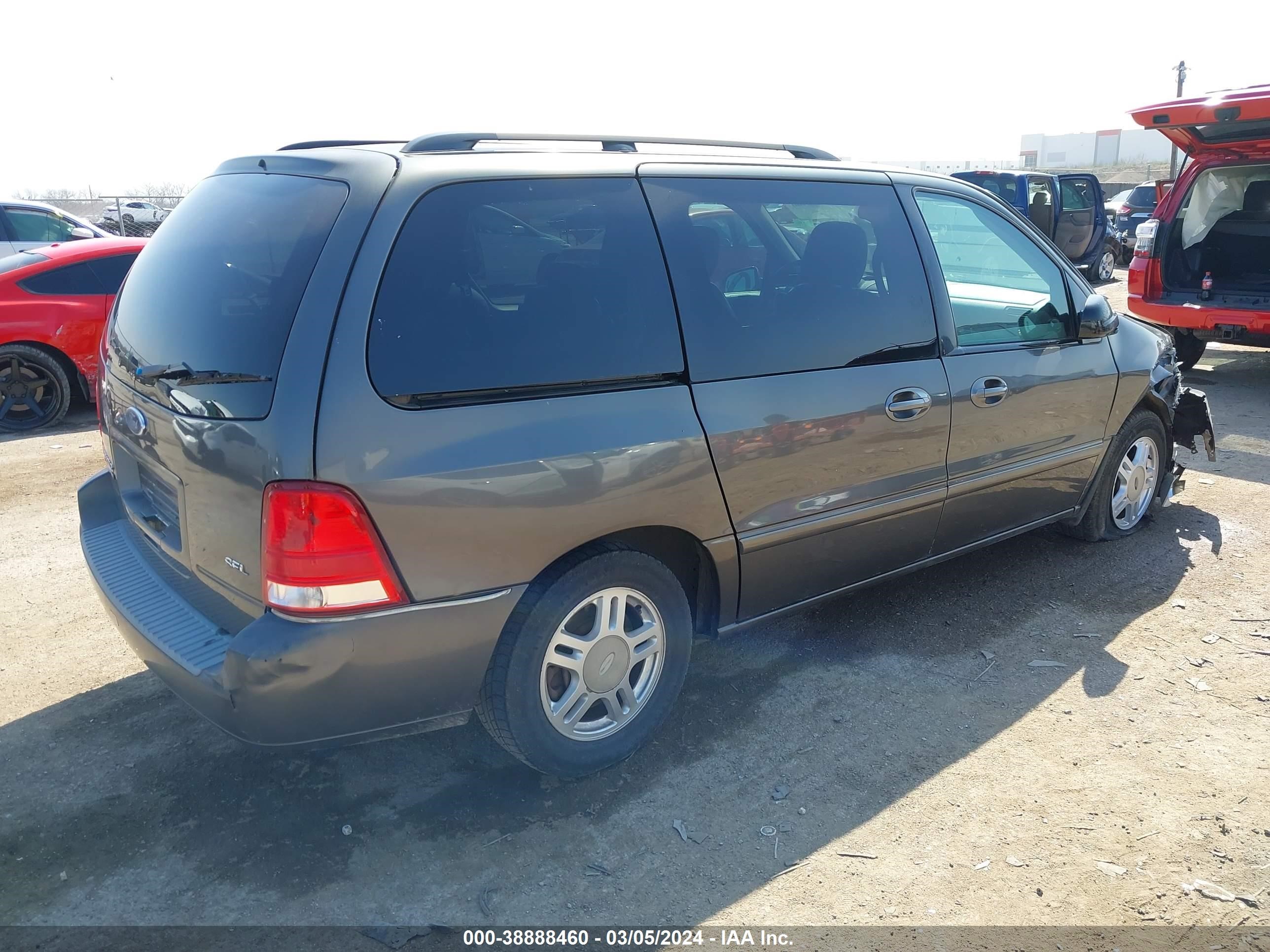 Photo 3 VIN: 2FMZA52295BA37971 - FORD FREESTAR 