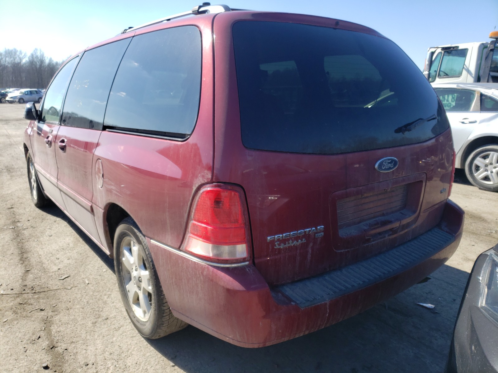 Photo 2 VIN: 2FMZA52295BA53037 - FORD FREESTAR S 