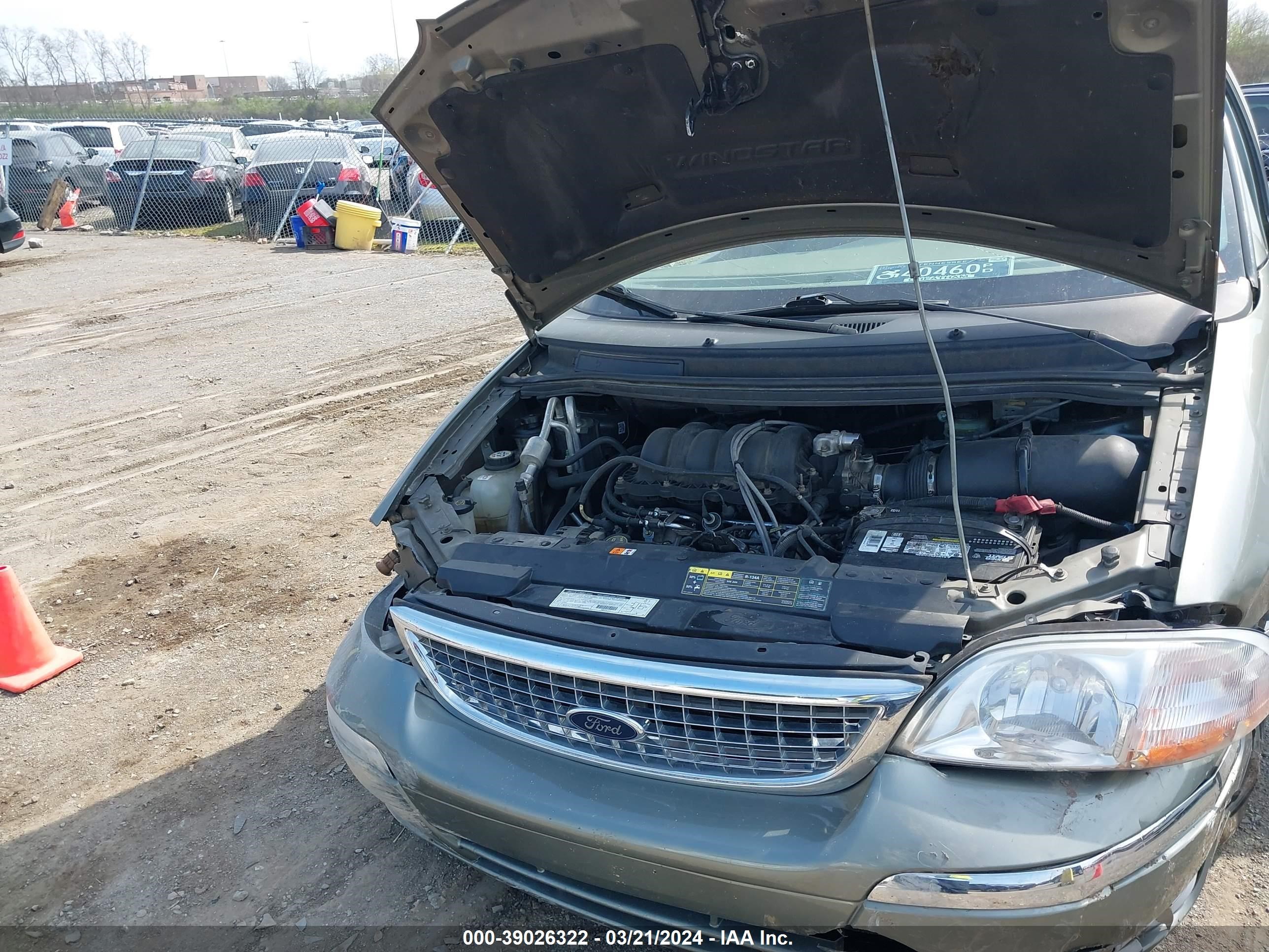 Photo 9 VIN: 2FMZA52451BA74608 - FORD WINDSTAR 