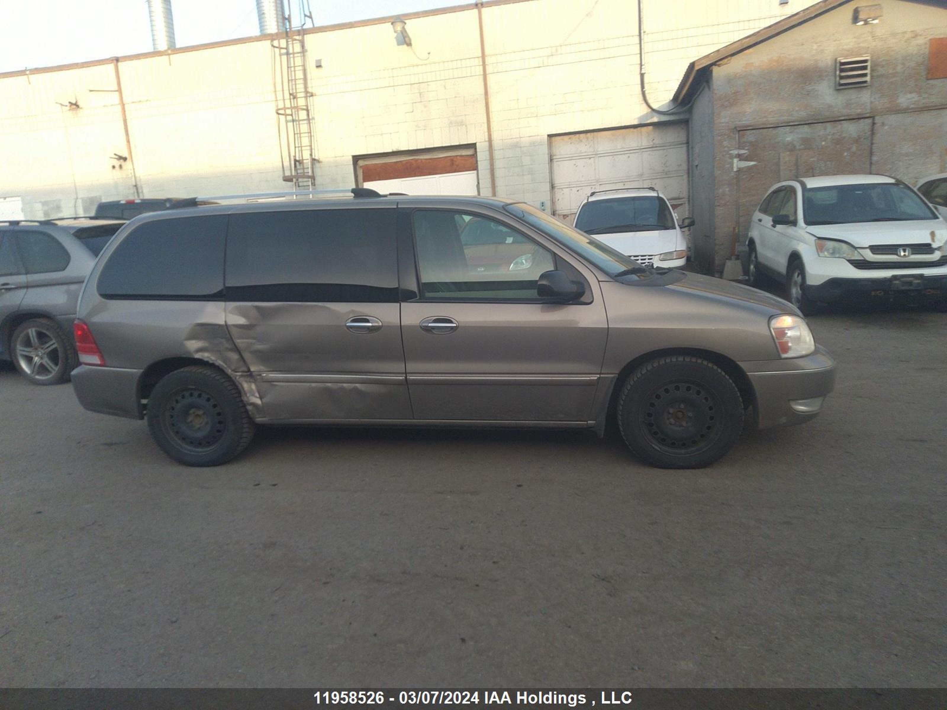 Photo 12 VIN: 2FMZA562X6BA58632 - FORD FREESTAR 