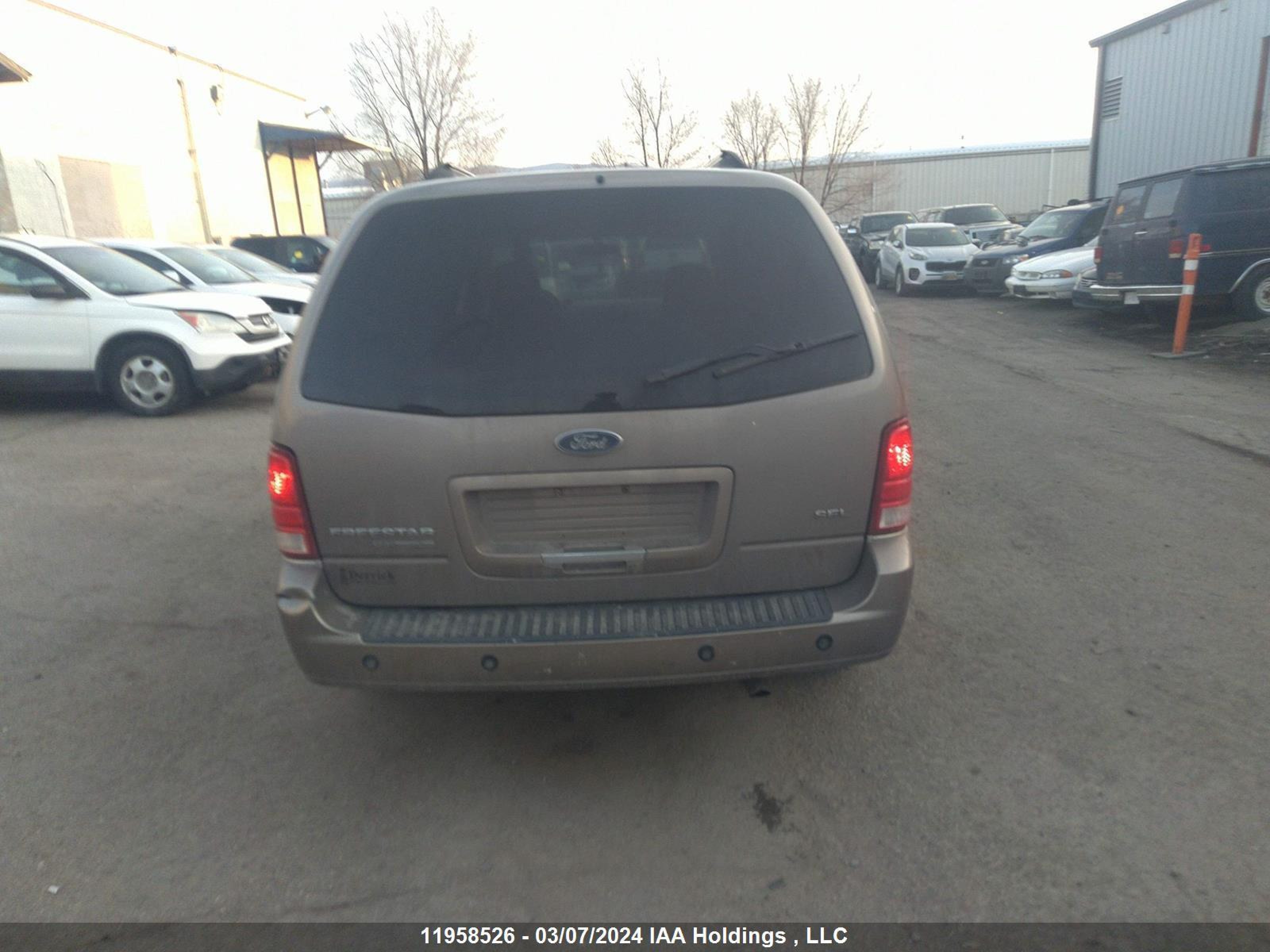 Photo 15 VIN: 2FMZA562X6BA58632 - FORD FREESTAR 