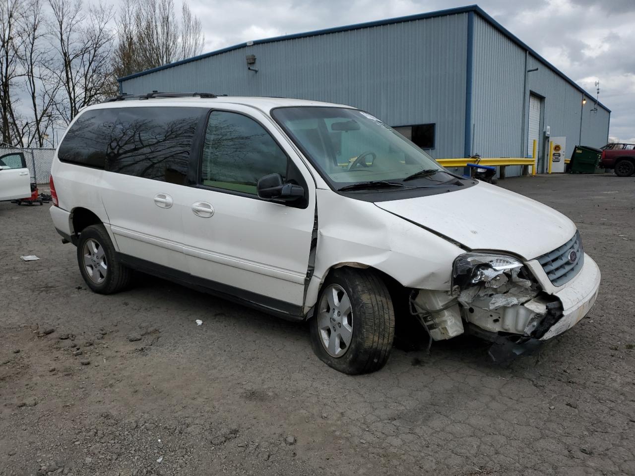 Photo 3 VIN: 2FMZA57244BA67628 - FORD FREESTAR 