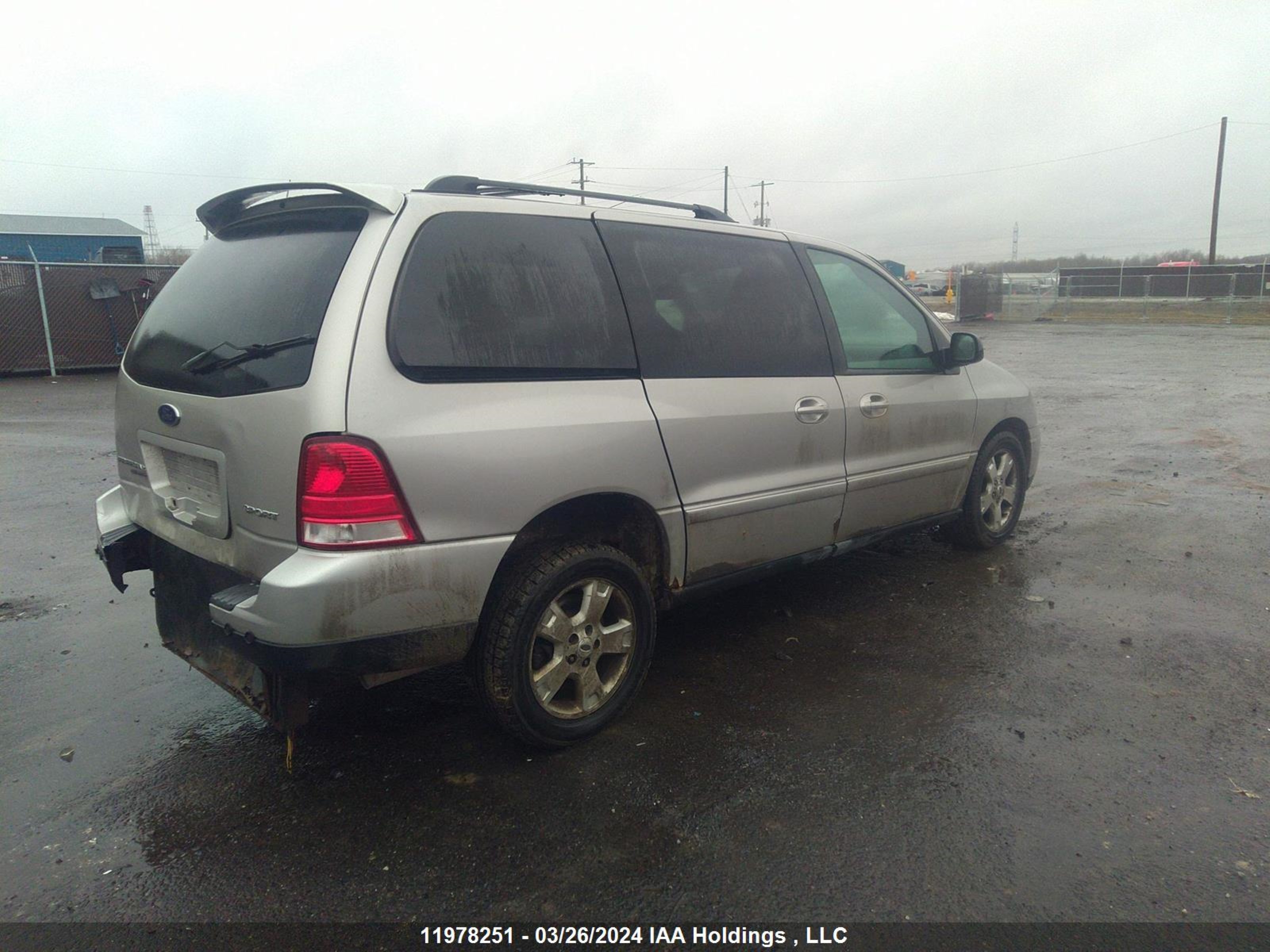 Photo 3 VIN: 2FMZA57286BA52259 - FORD FREESTAR 