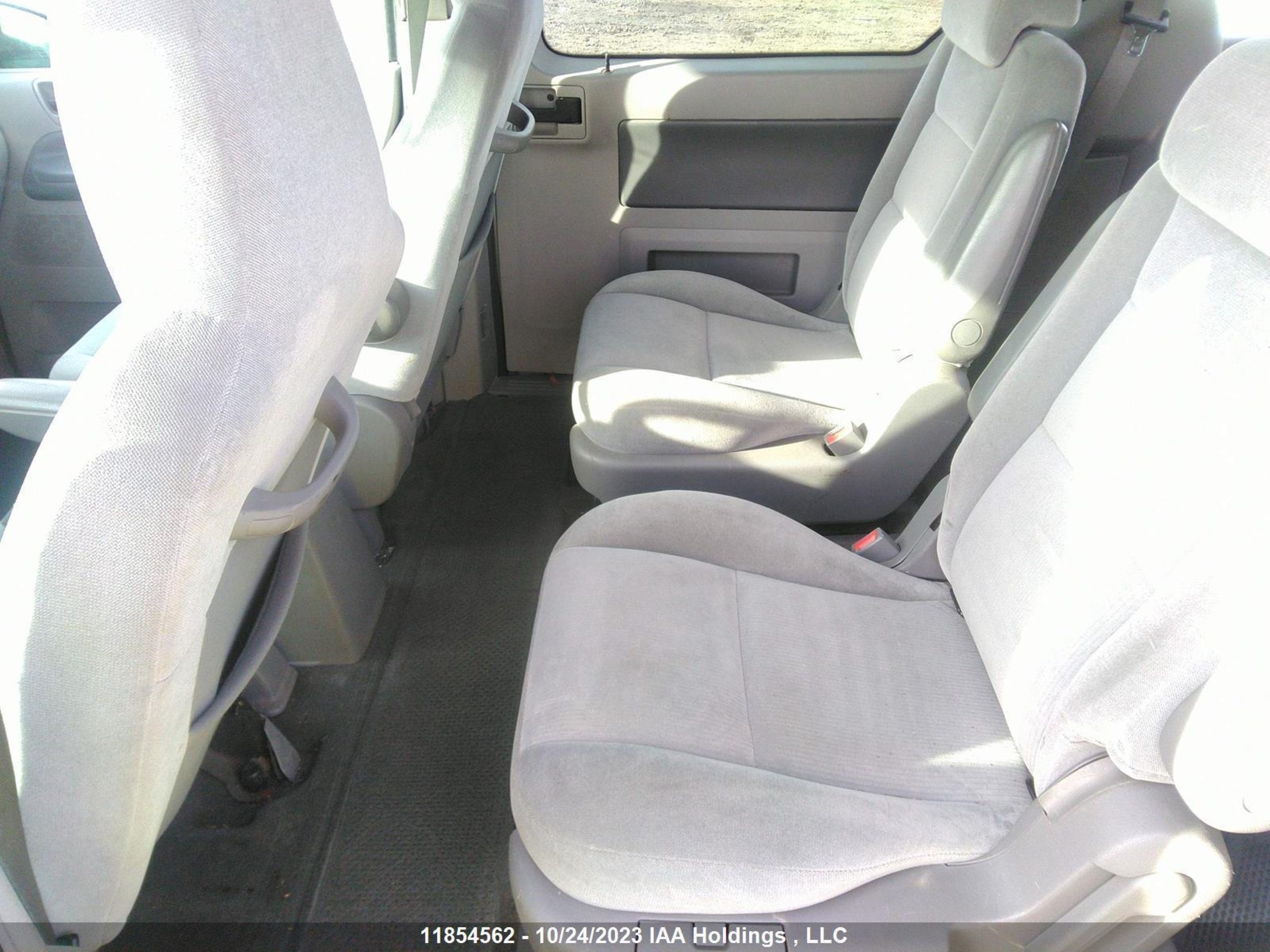 Photo 7 VIN: 2FMZA572X4BA41454 - FORD FREESTAR 