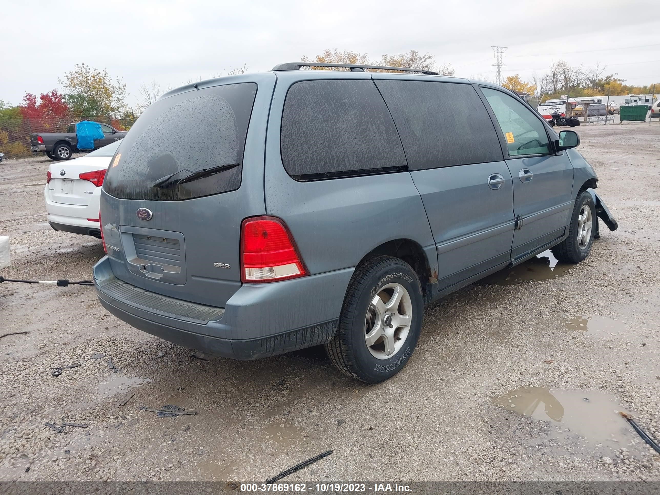 Photo 3 VIN: 2FMZA57664BA89035 - FORD FREESTAR 