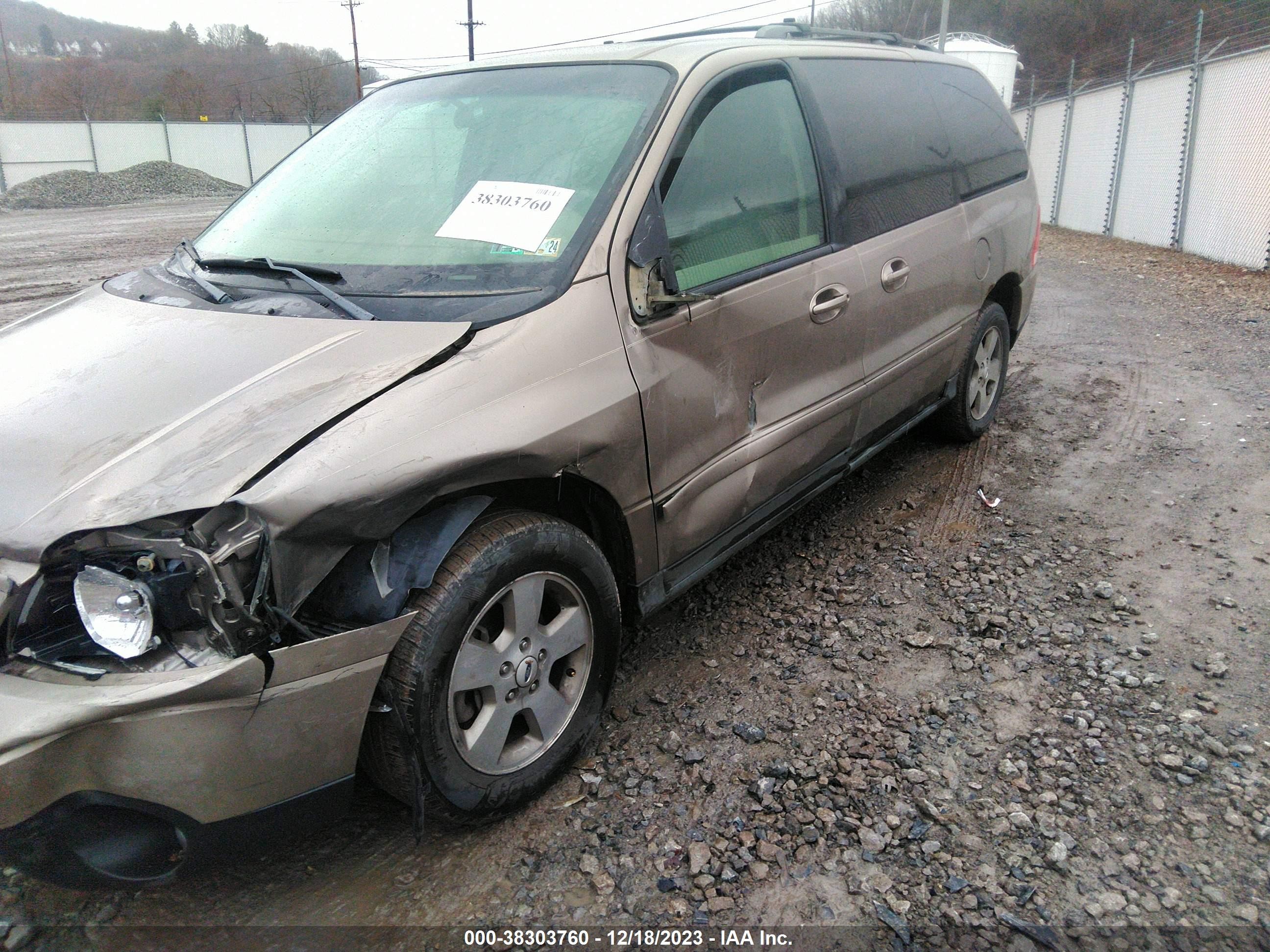 Photo 5 VIN: 2FMZA57694BB04157 - FORD FREESTAR 