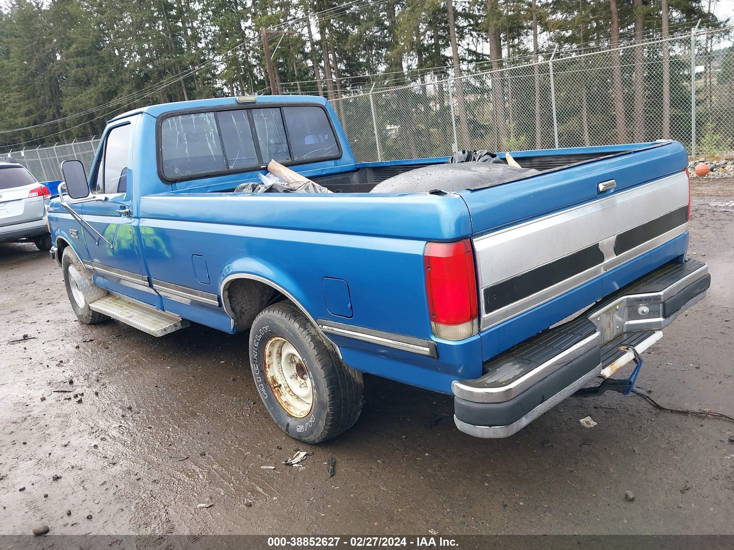 Photo 2 VIN: 2FTDF15H0JCB41598 - FORD F-150 