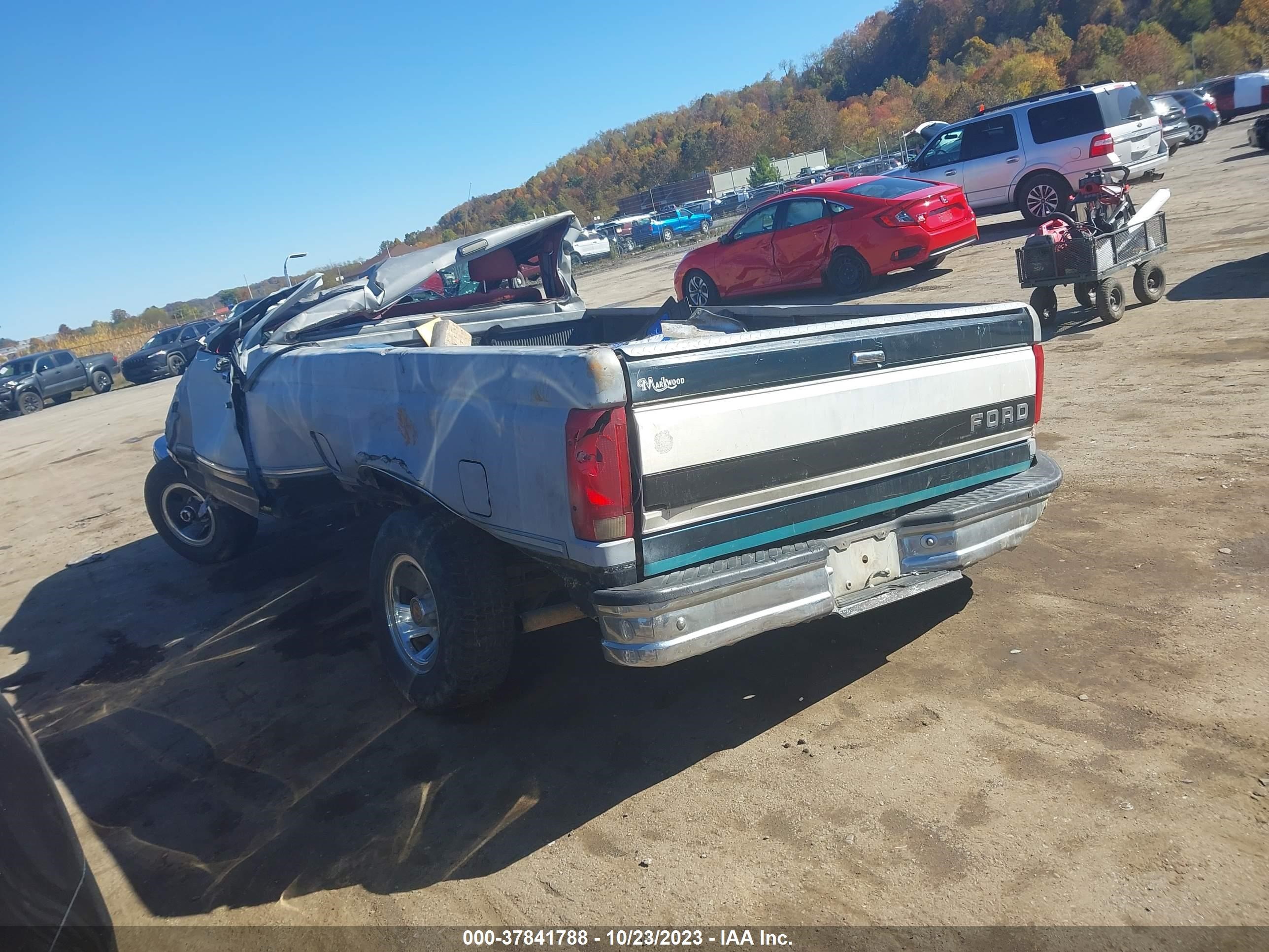 Photo 2 VIN: 2FTEF14N9PCA54626 - FORD F-150 