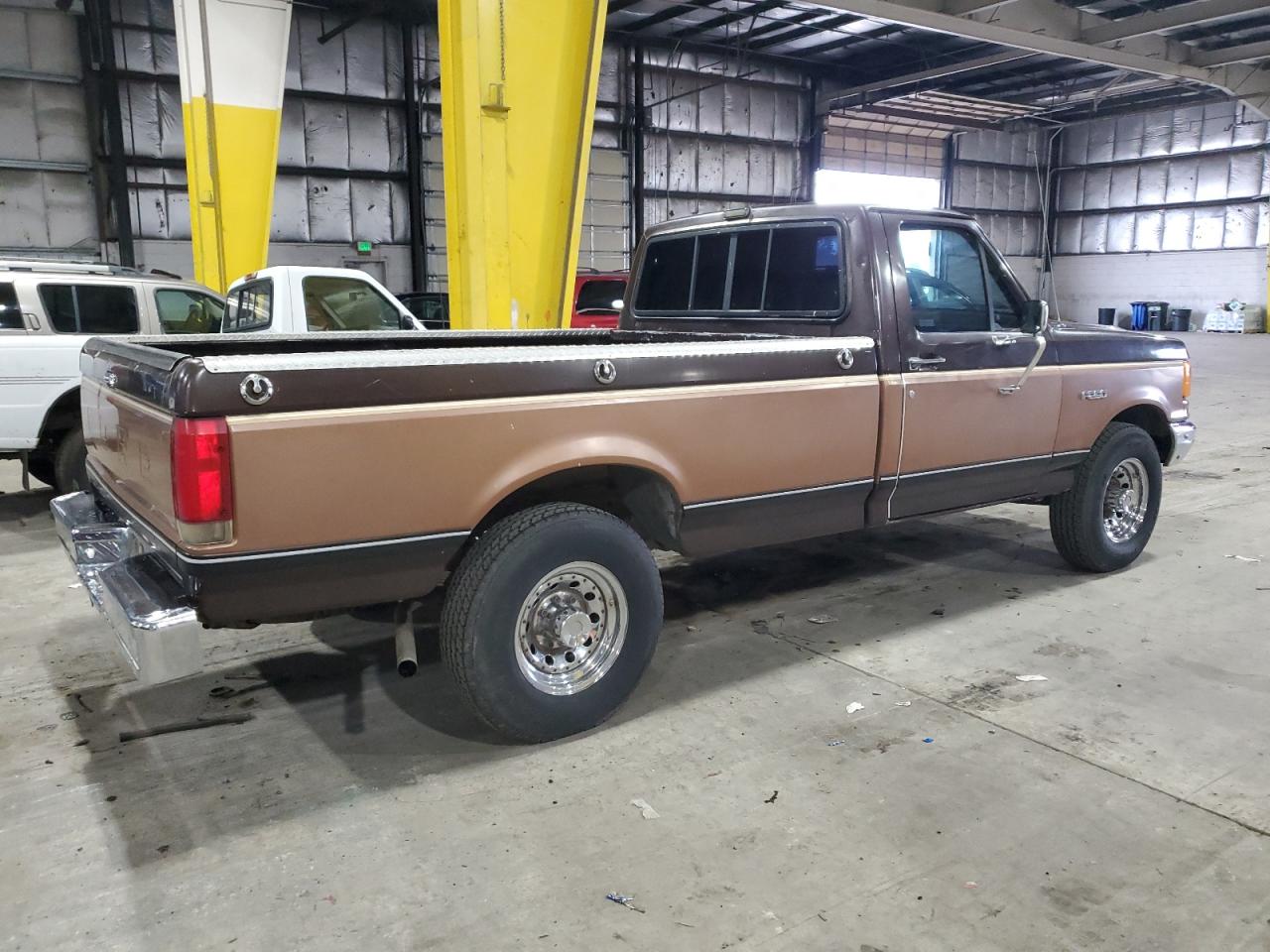 Photo 2 VIN: 2FTEF25N4LCA28238 - FORD F250 