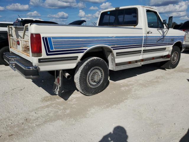 Photo 2 VIN: 2FTHF2614HCA93106 - FORD F250 