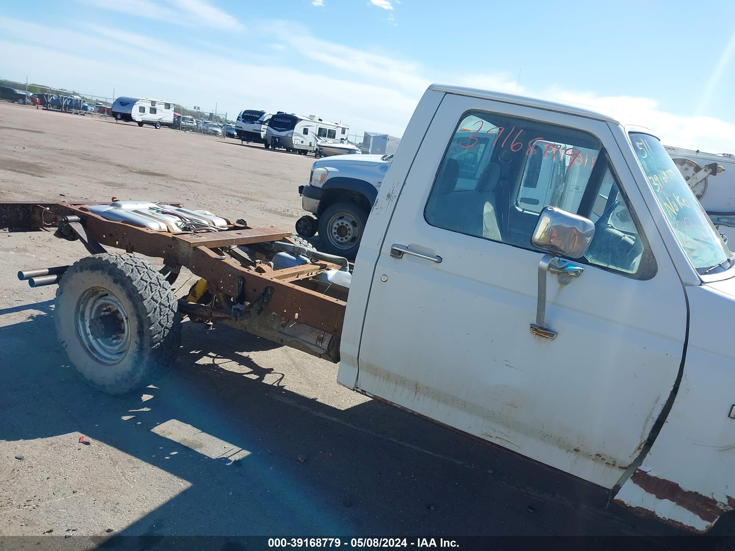 Photo 5 VIN: 2FTHF26G4RCA49161 - FORD F250 