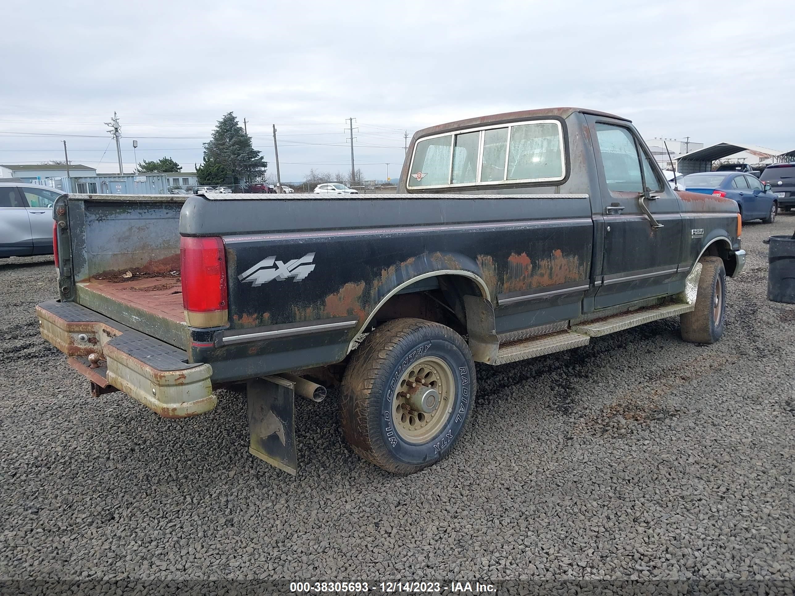 Photo 3 VIN: 2FTHF26G5JCB34790 - FORD F250 