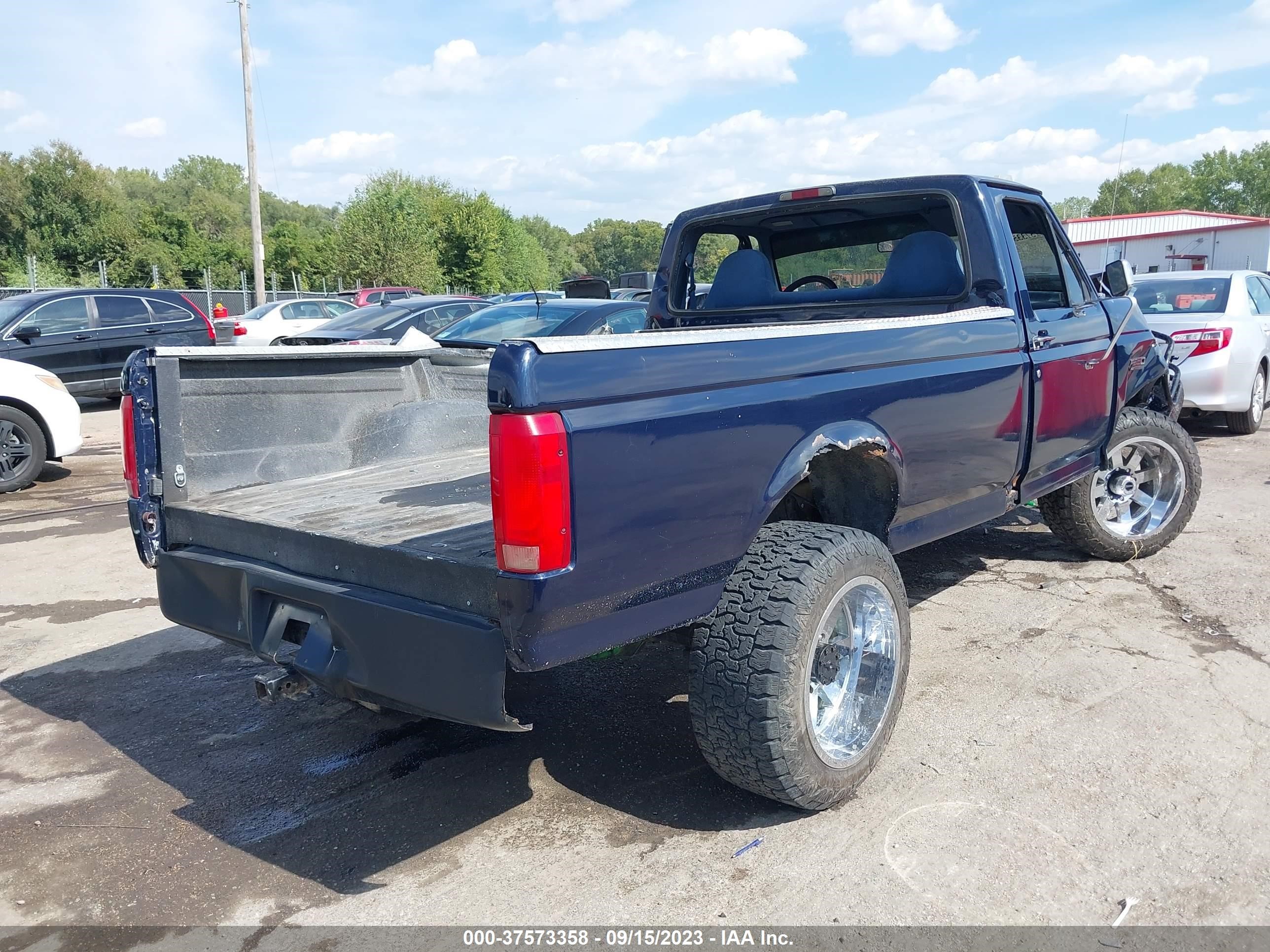 Photo 3 VIN: 2FTHF26H3SCA78276 - FORD F250 