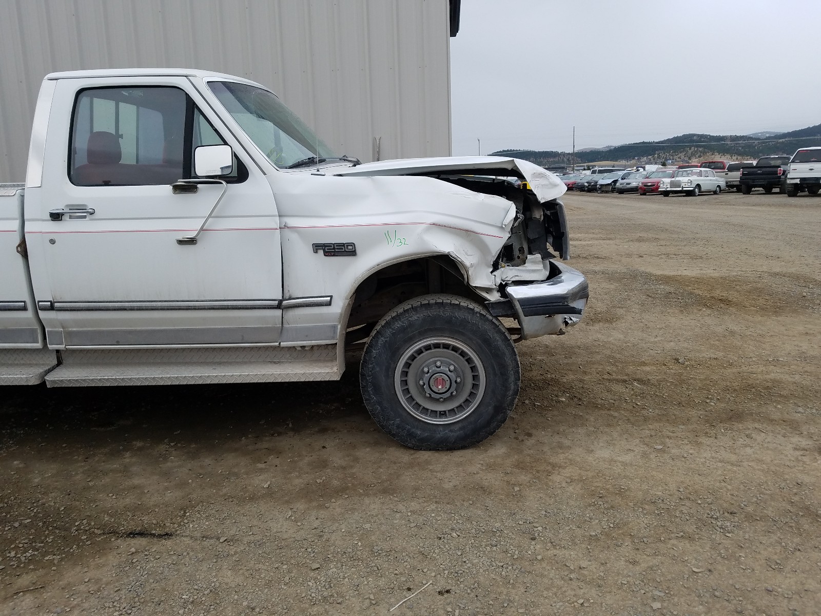 Photo 8 VIN: 2FTHF26H8NCB17643 - FORD F250 