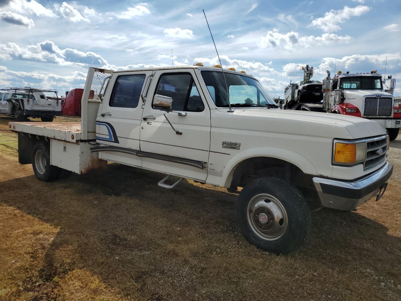 Photo 3 VIN: 2FTJW36G9LCA97642 - FORD F350 