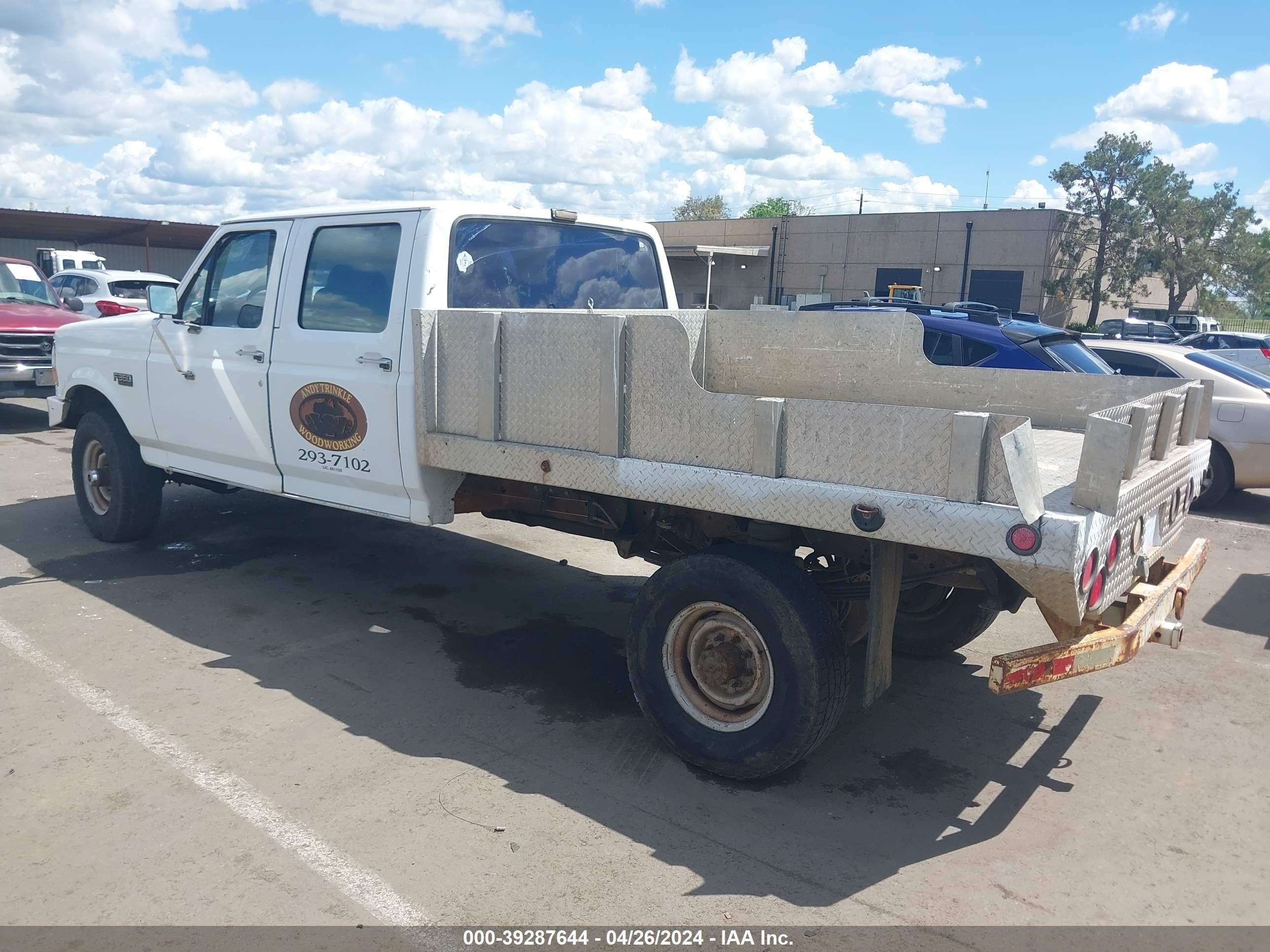 Photo 2 VIN: 2FTJW36M2NCA72915 - FORD F350 