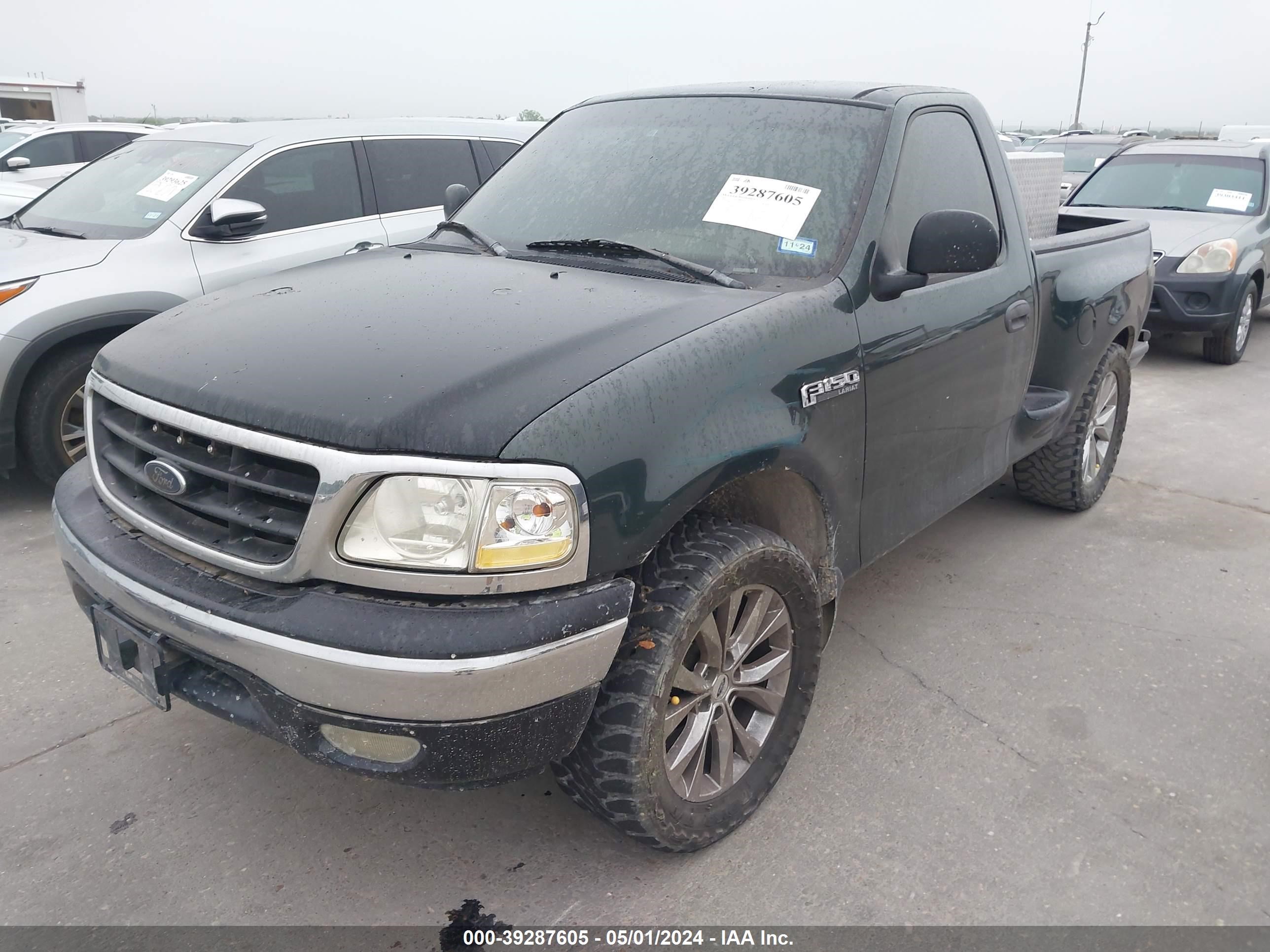 Photo 1 VIN: 2FTRF07242CA98118 - FORD F-150 