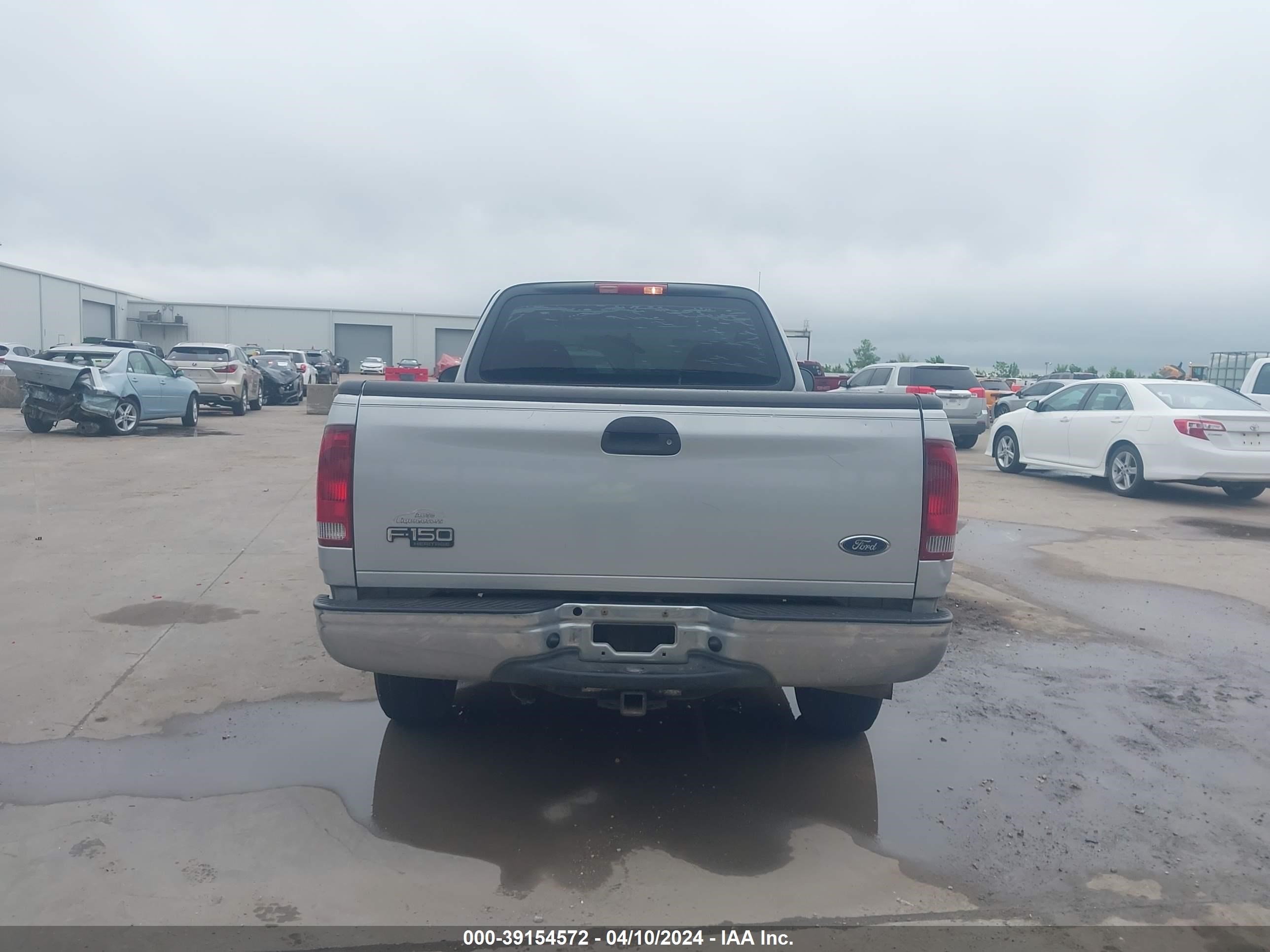 Photo 15 VIN: 2FTRF17204CA60247 - FORD F-150 