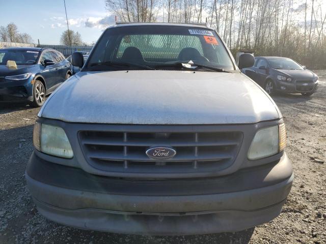 Photo 4 VIN: 2FTRF17213CA98388 - FORD F150 