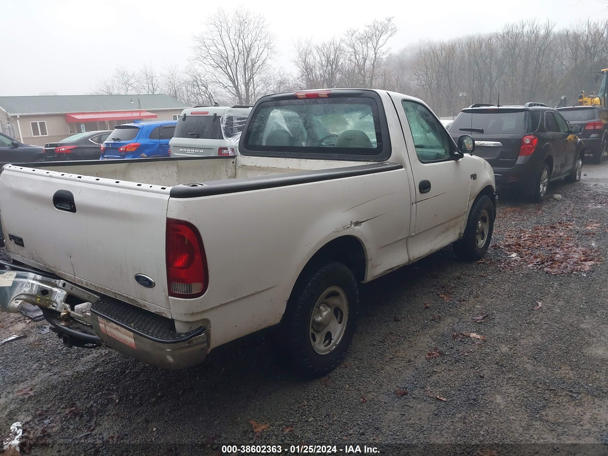 Photo 3 VIN: 2FTRF17224CA57298 - FORD F-150 