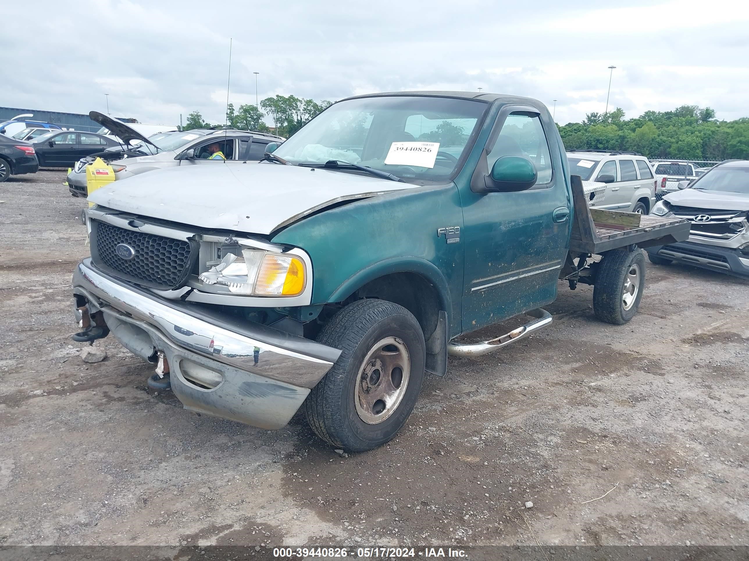 Photo 1 VIN: 2FTRF18W0XCA21504 - FORD F-150 