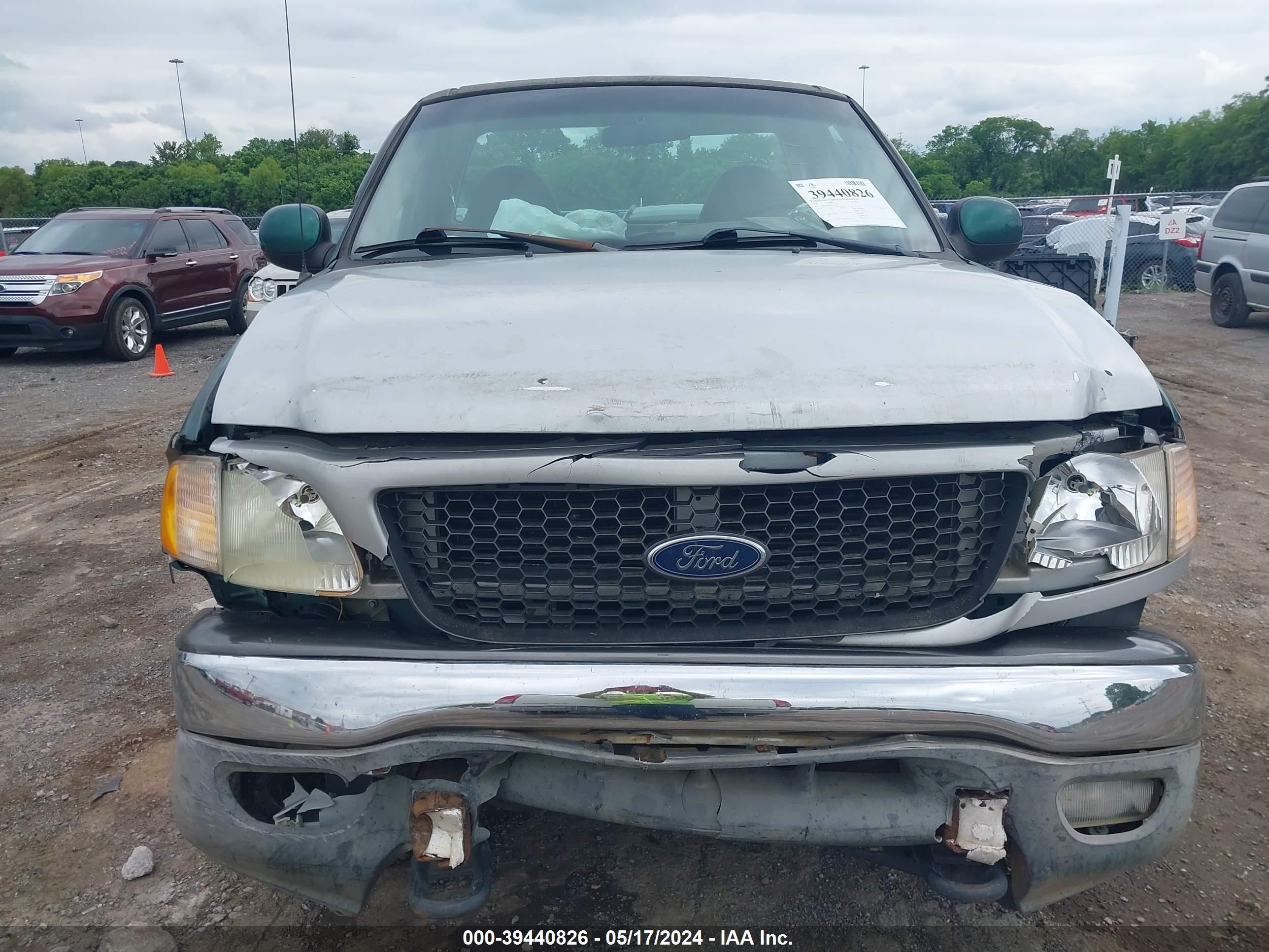 Photo 5 VIN: 2FTRF18W0XCA21504 - FORD F-150 