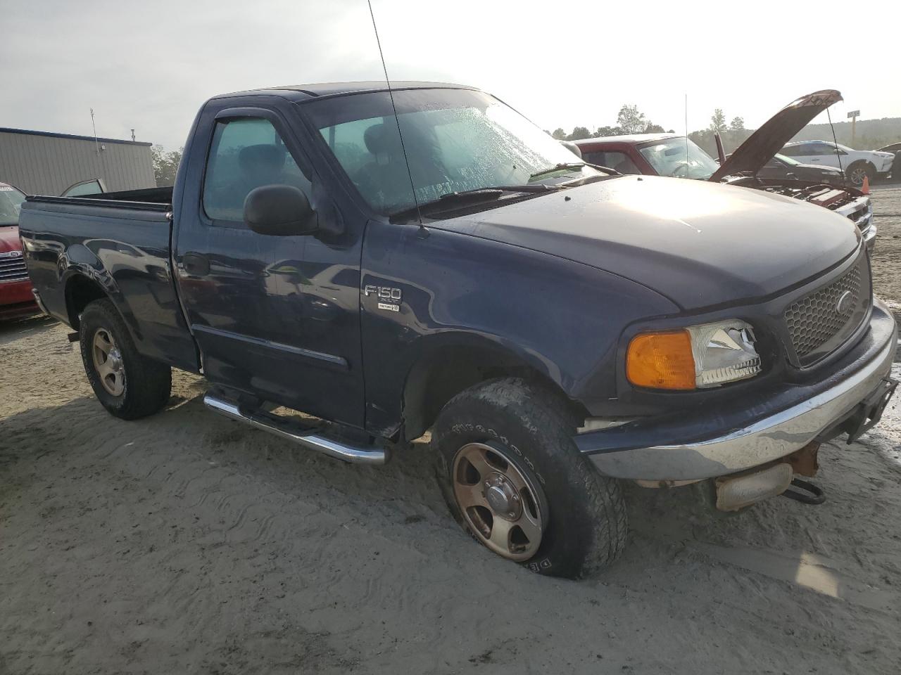 Photo 3 VIN: 2FTRF18W84CA58070 - FORD F-150 