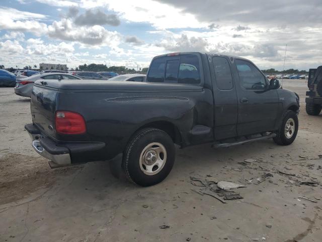 Photo 2 VIN: 2FTRX07222CA18022 - FORD F150 